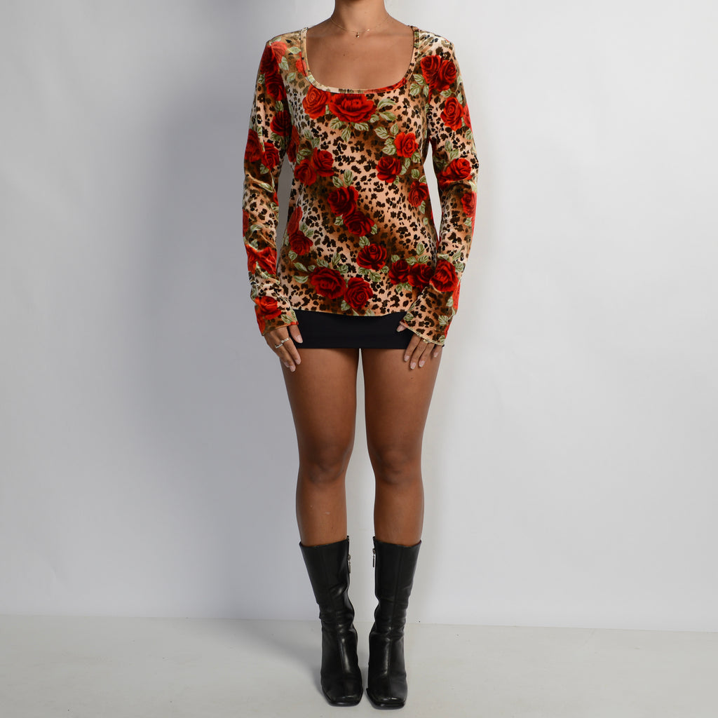 VELOUR LONG SLEEVE TOP