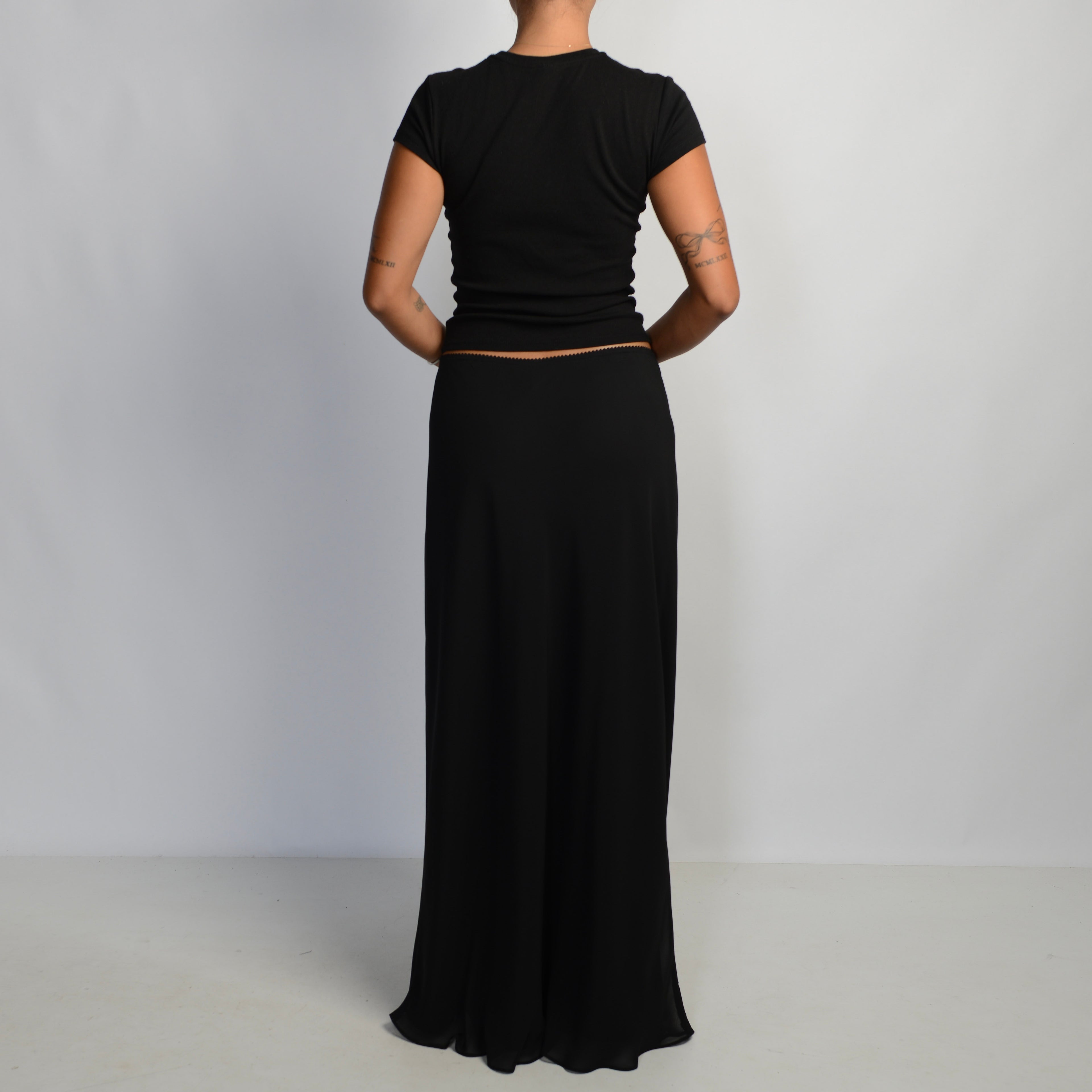 BLACK MAXI SKIRT