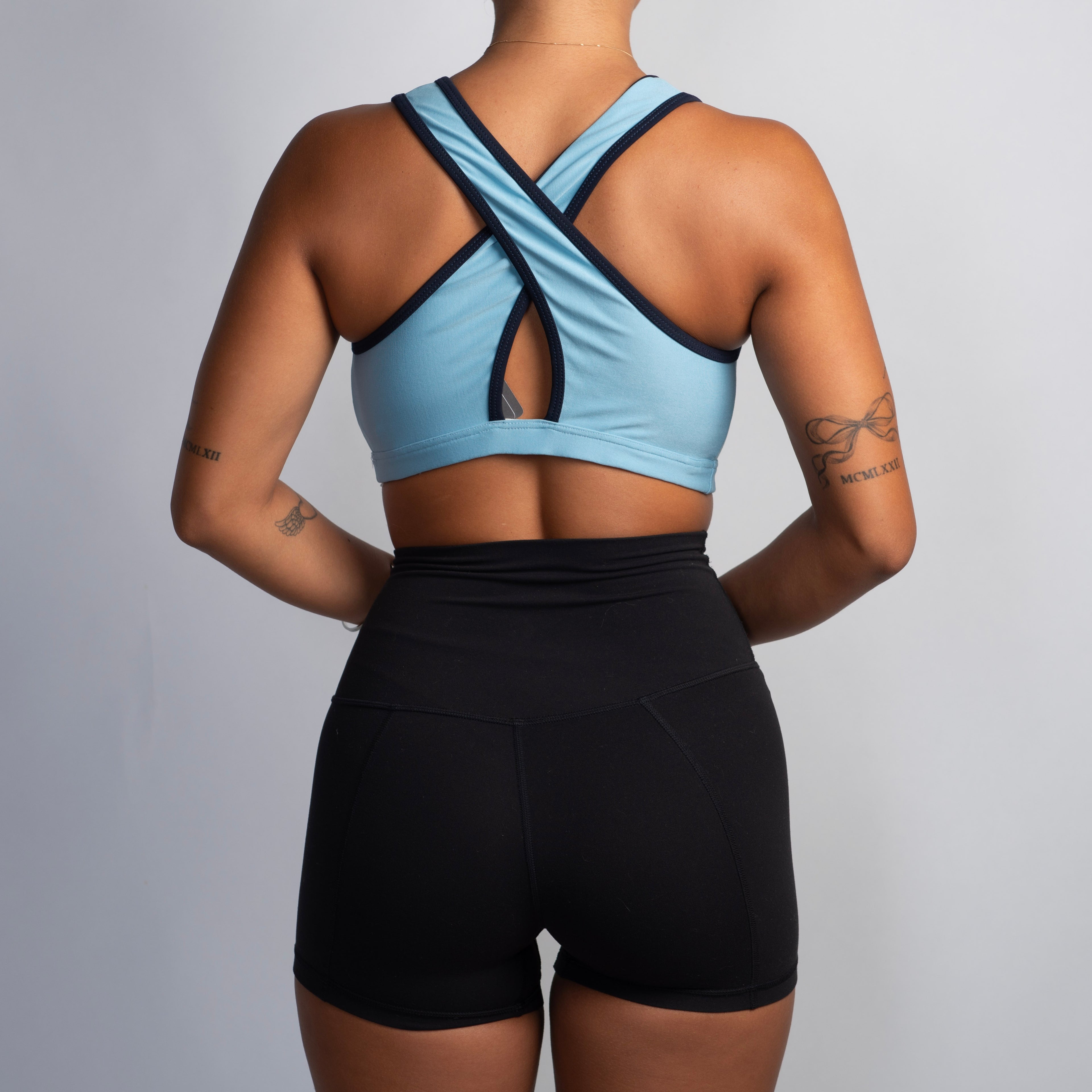 BLUE PANEL CROP TOP