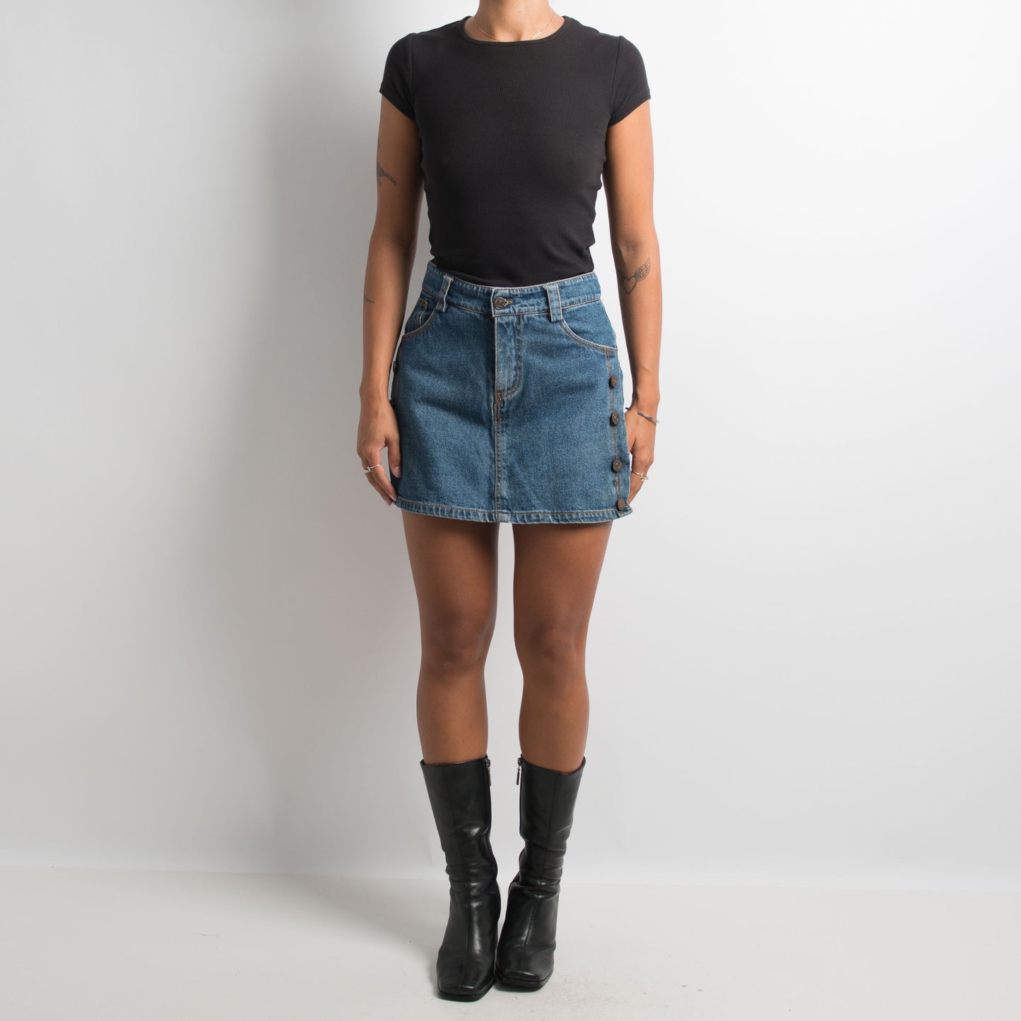 DENIM MINI SKORT