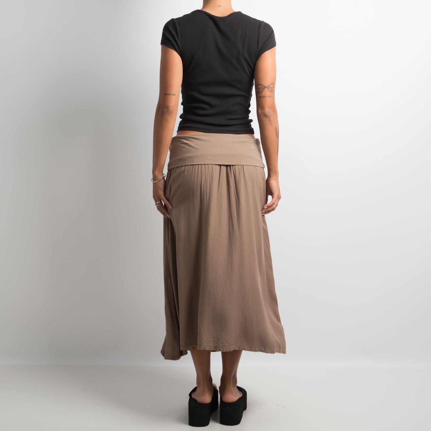 BROWN LONGLINE SKIRT