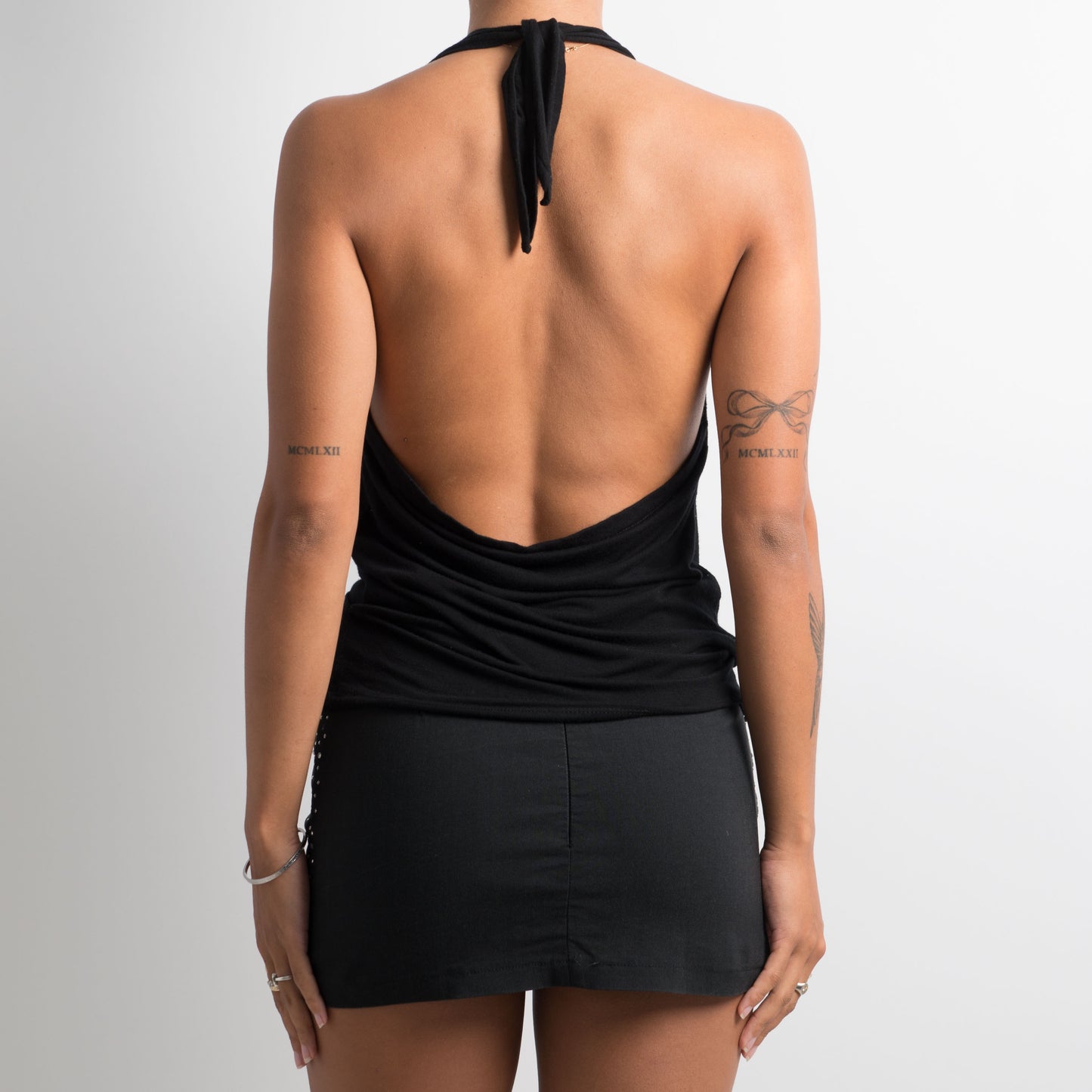 BLACK HALTERNECK TOP