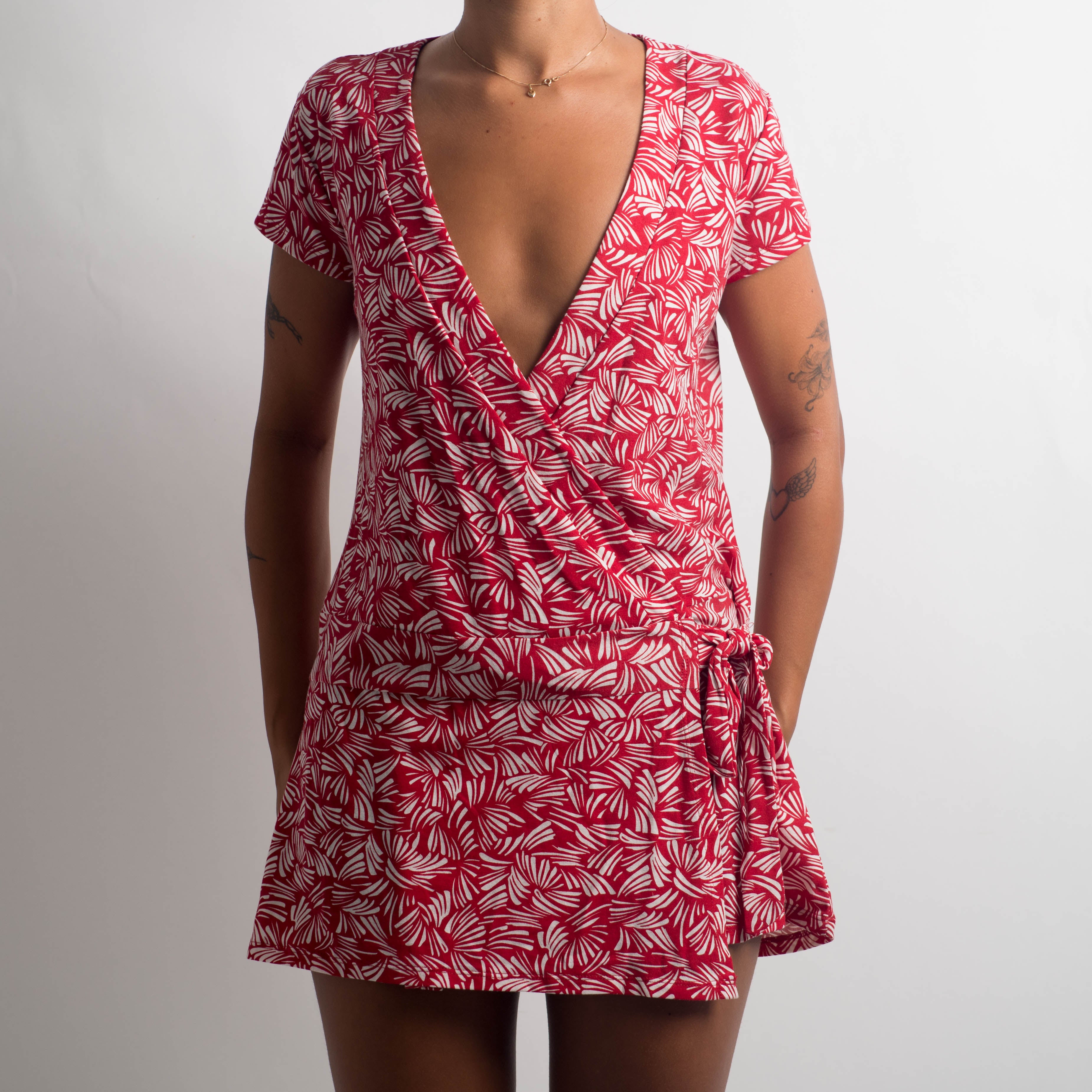 RED WRAP LONGLINE TOP