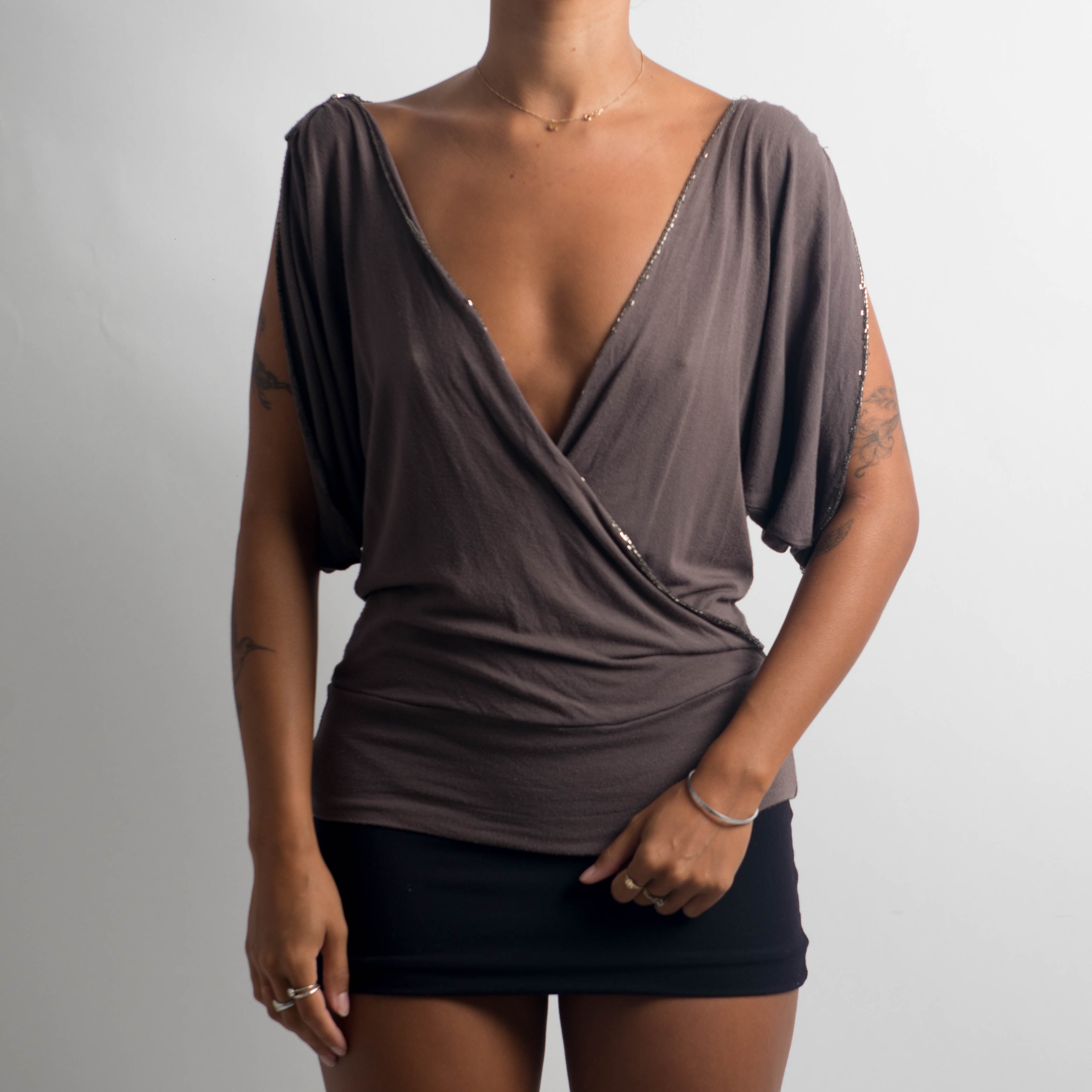 DARK TAUPE STRETCH TOP