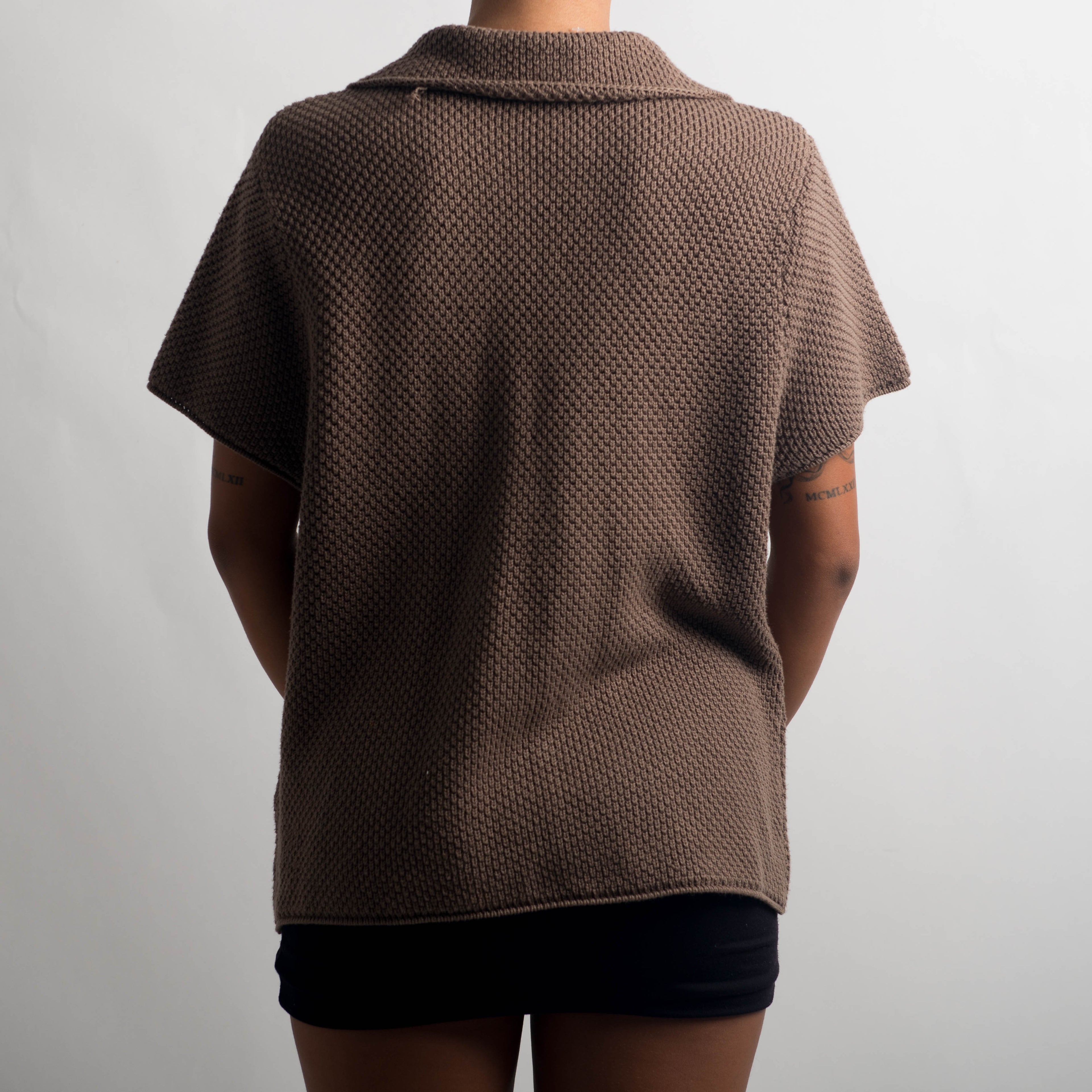 KNIT SHORT SLEEVE CARDIGAN