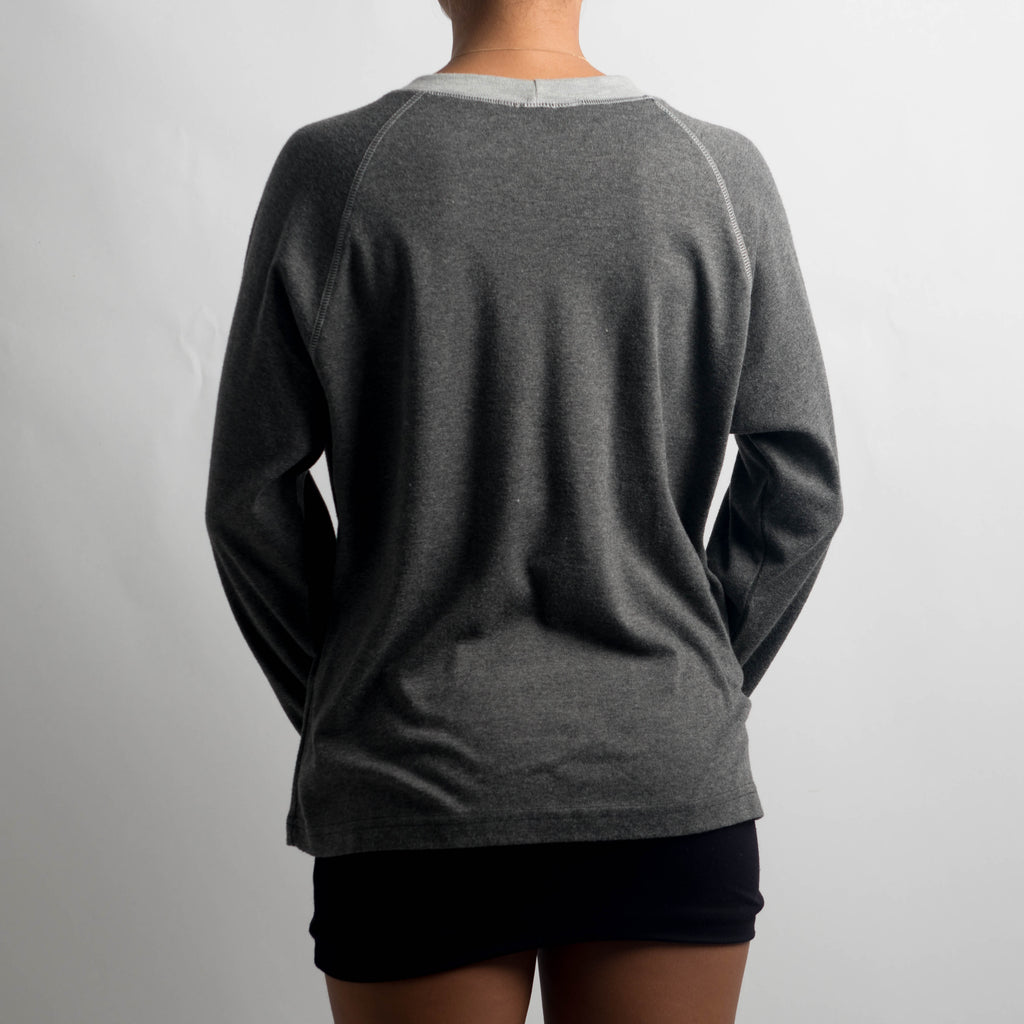 GREY RAGLAN LONG SLEEVE TOP