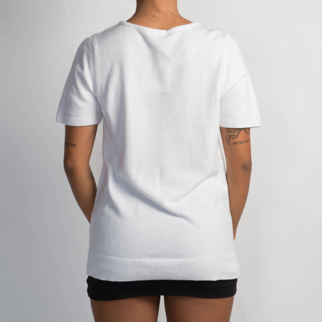 WHITE KNIT TOP