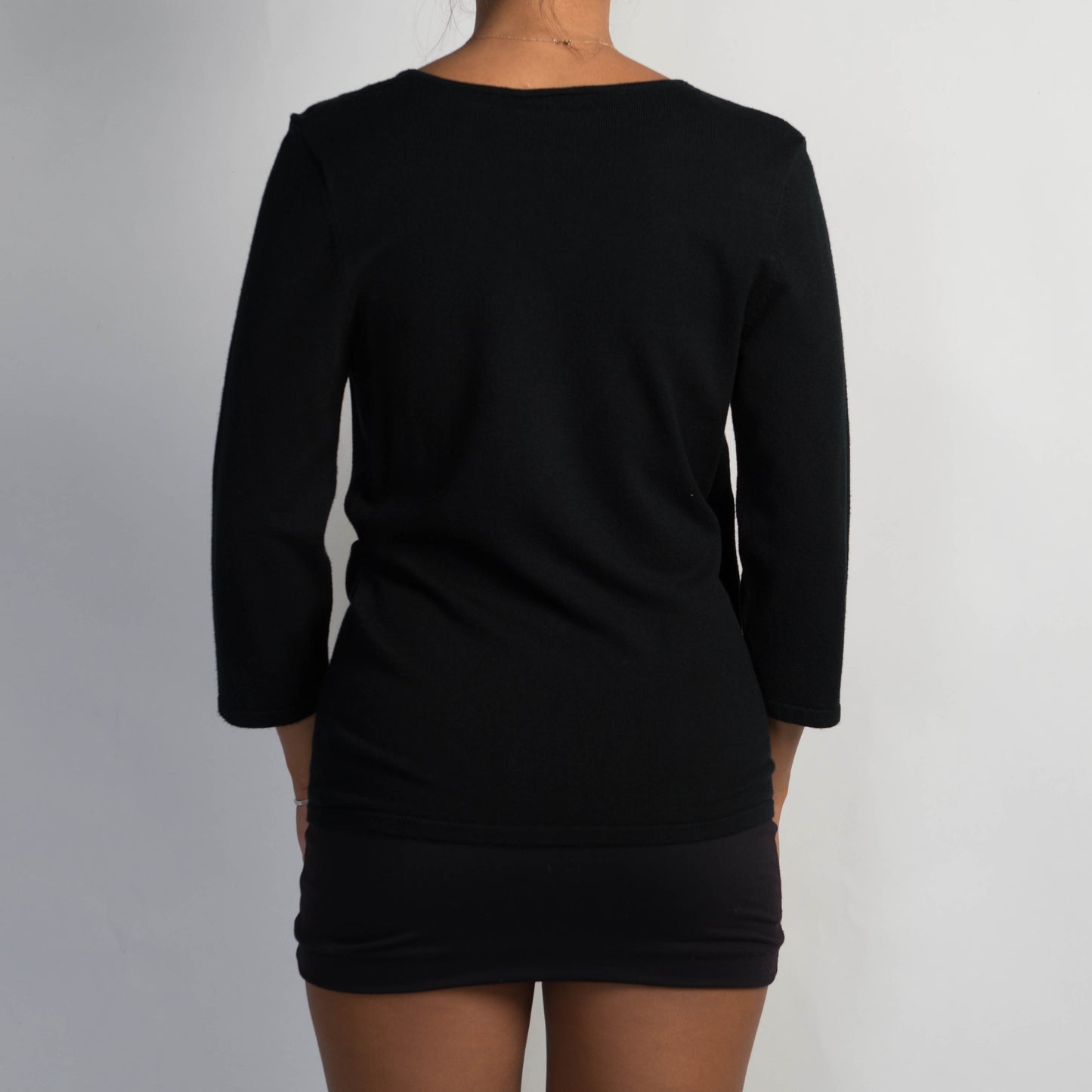 BLACK KNIT WRAP TOP