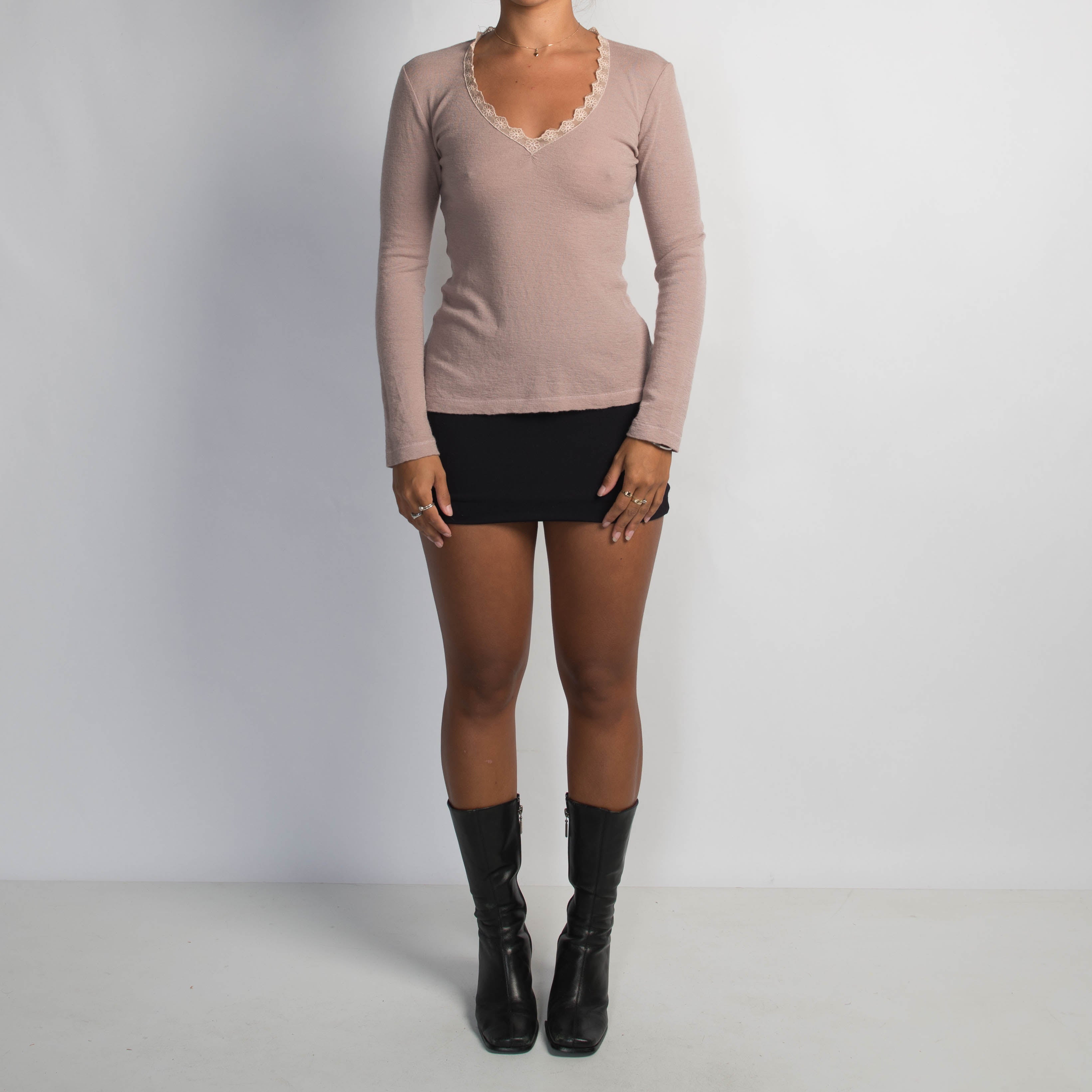 DUSTY PINK WOOL TOP