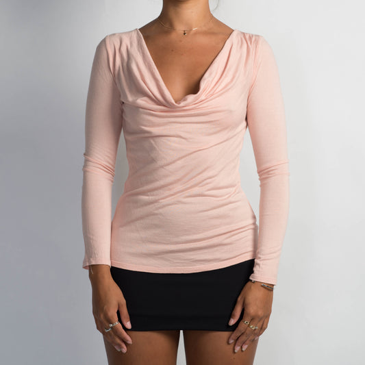 PEACH LONG SLEEVE TOP