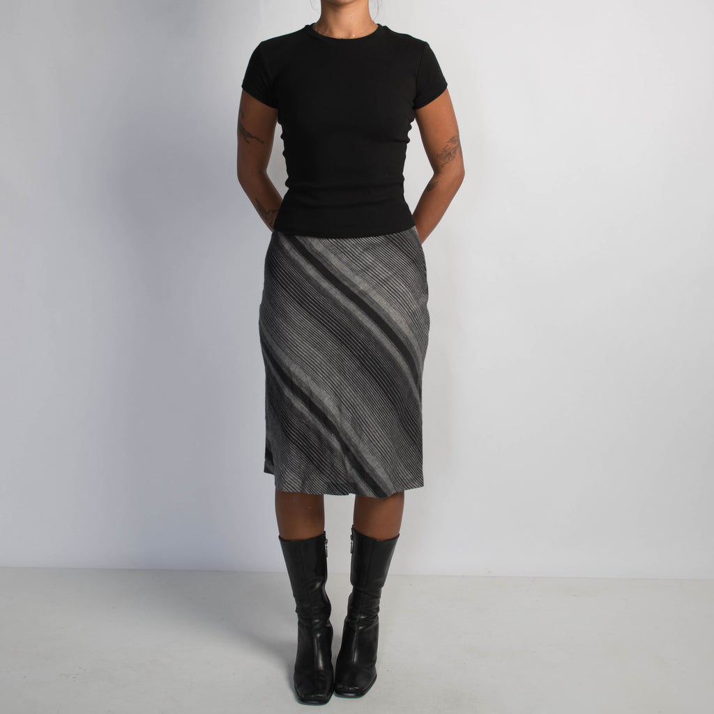 B&W MIDI SKIRT