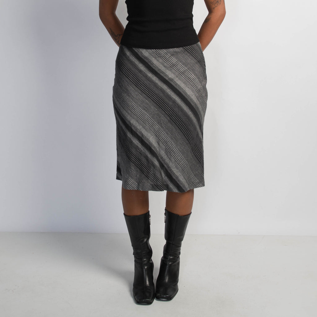 B&W MIDI SKIRT