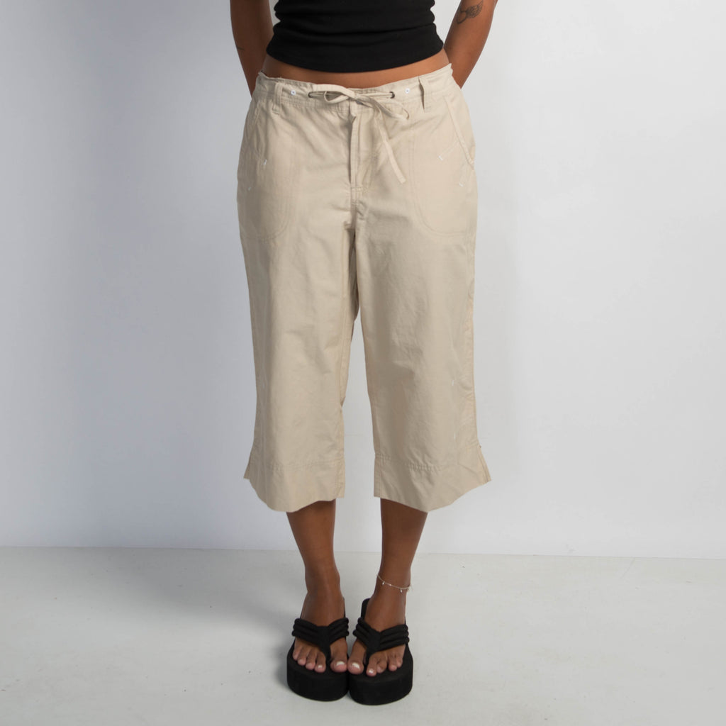 CREAM CROP TROUSERS