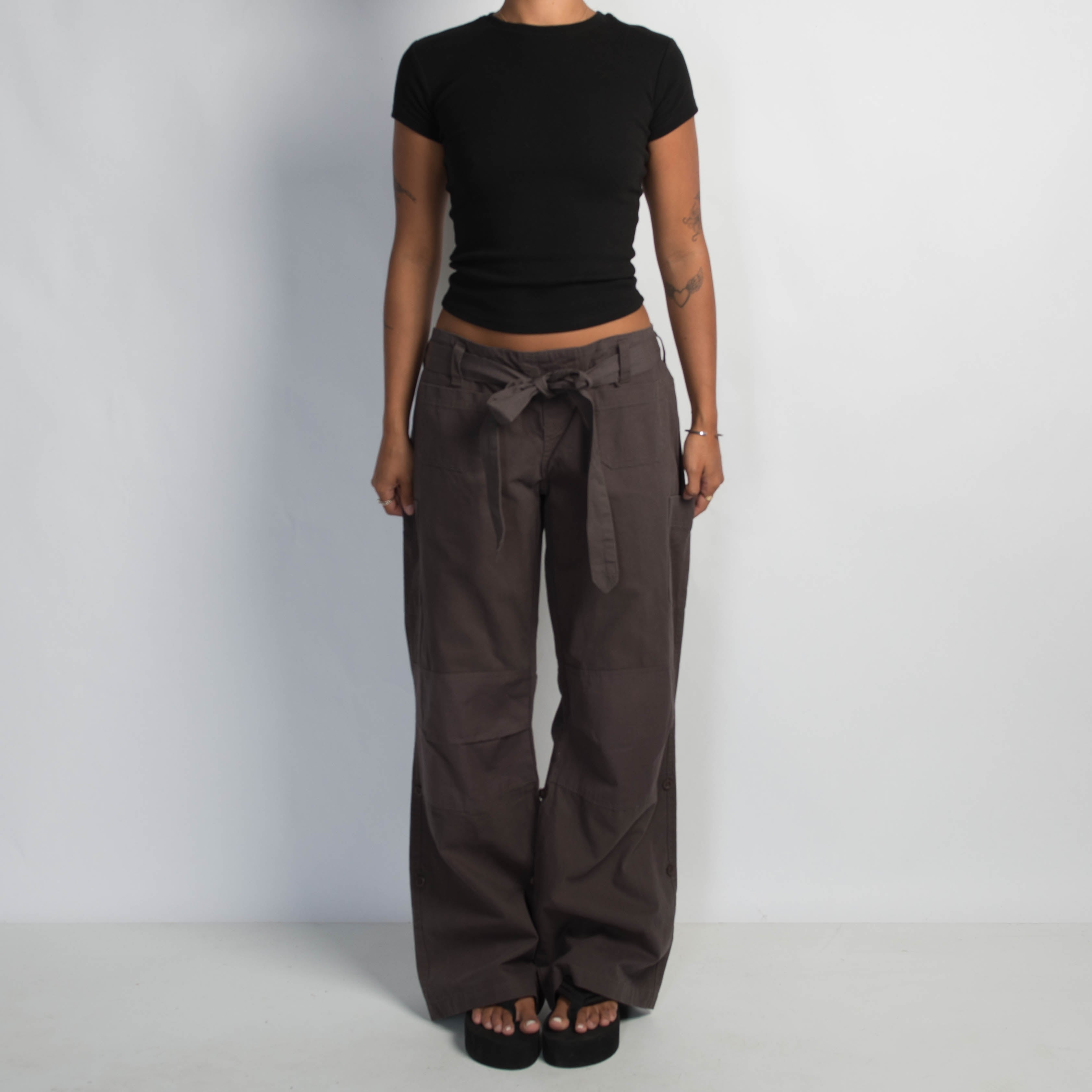 DARK BROWN CARGO PANTS
