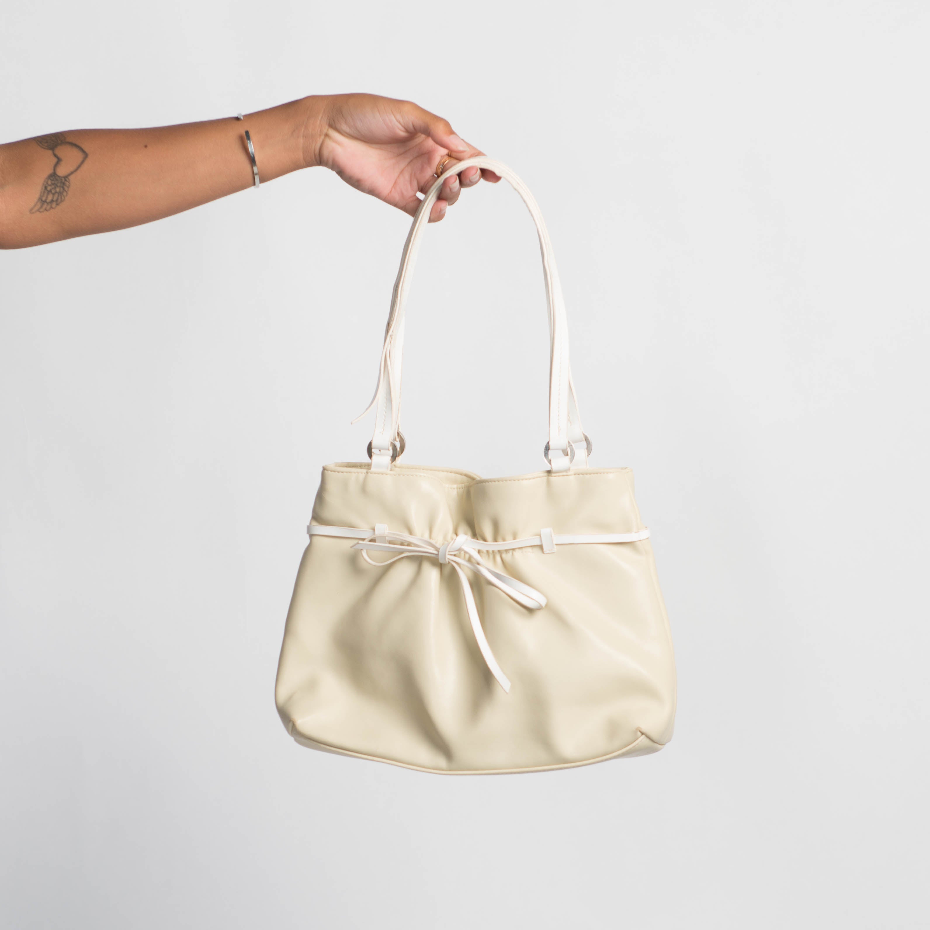 CREAM FAUX LEATHER PURSE