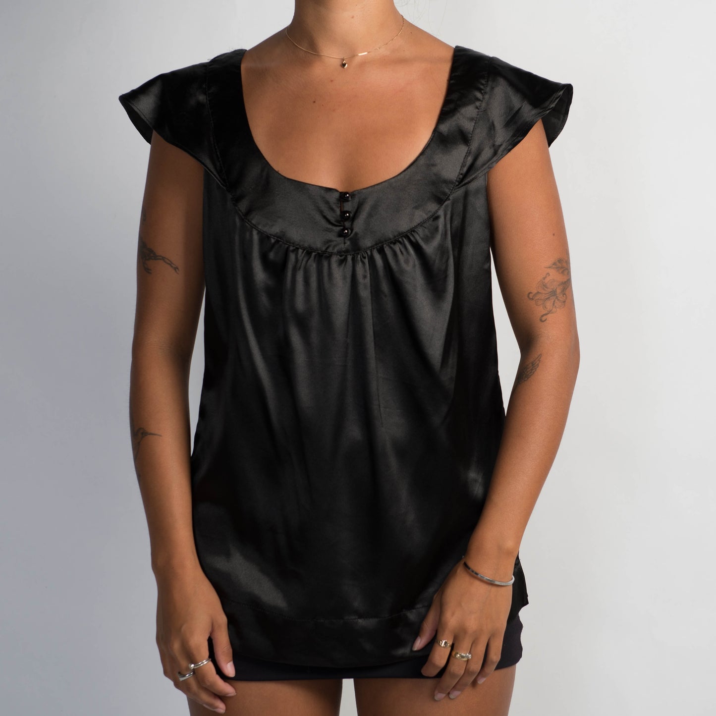 BLACK SATIN TOP