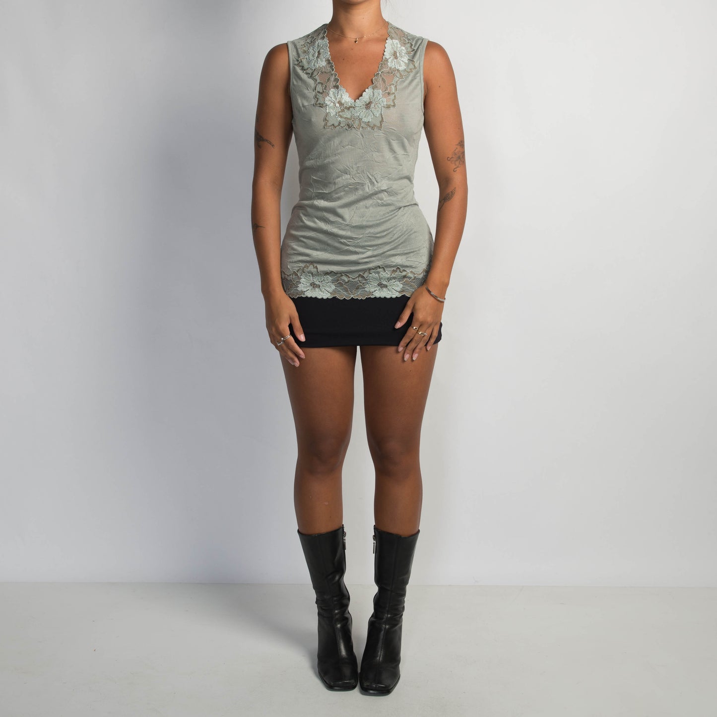 GREEN LACE TRIM TOP