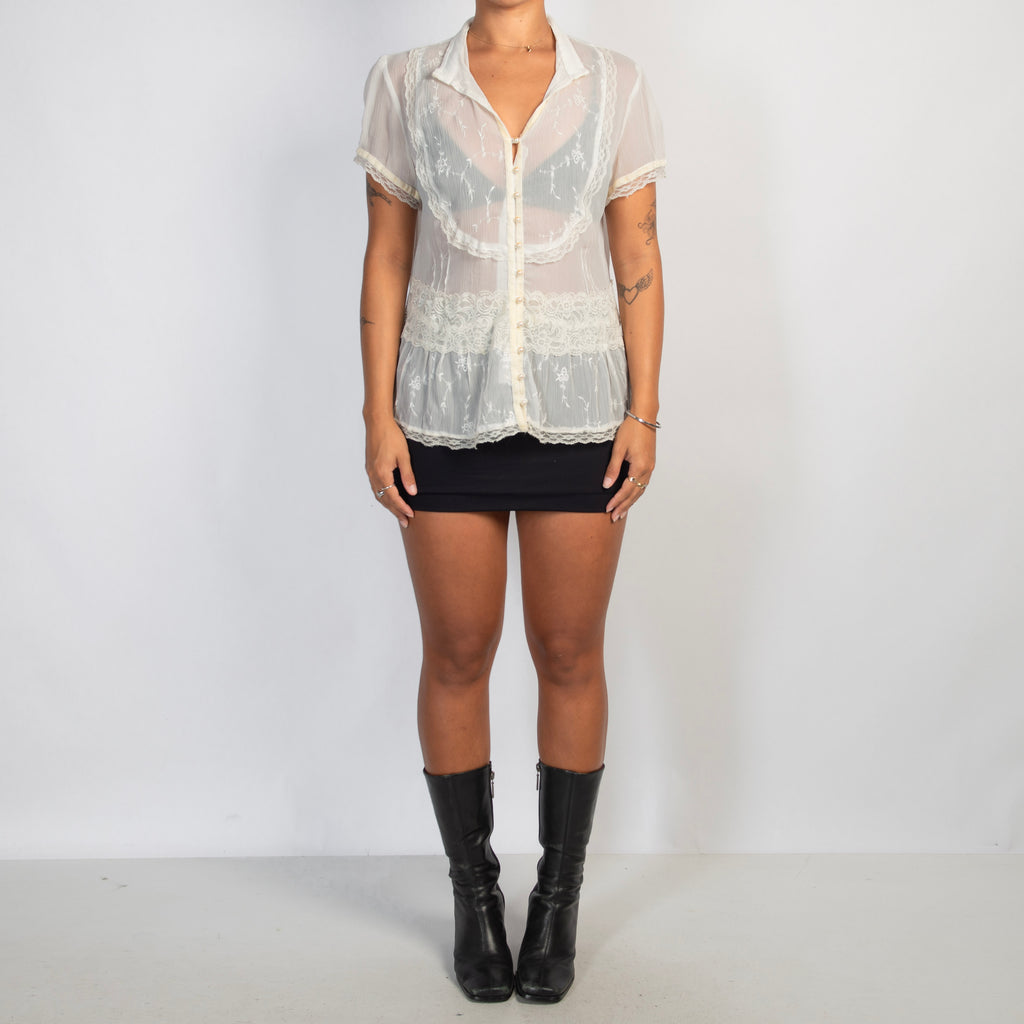 CREAM LACE BLOUSE