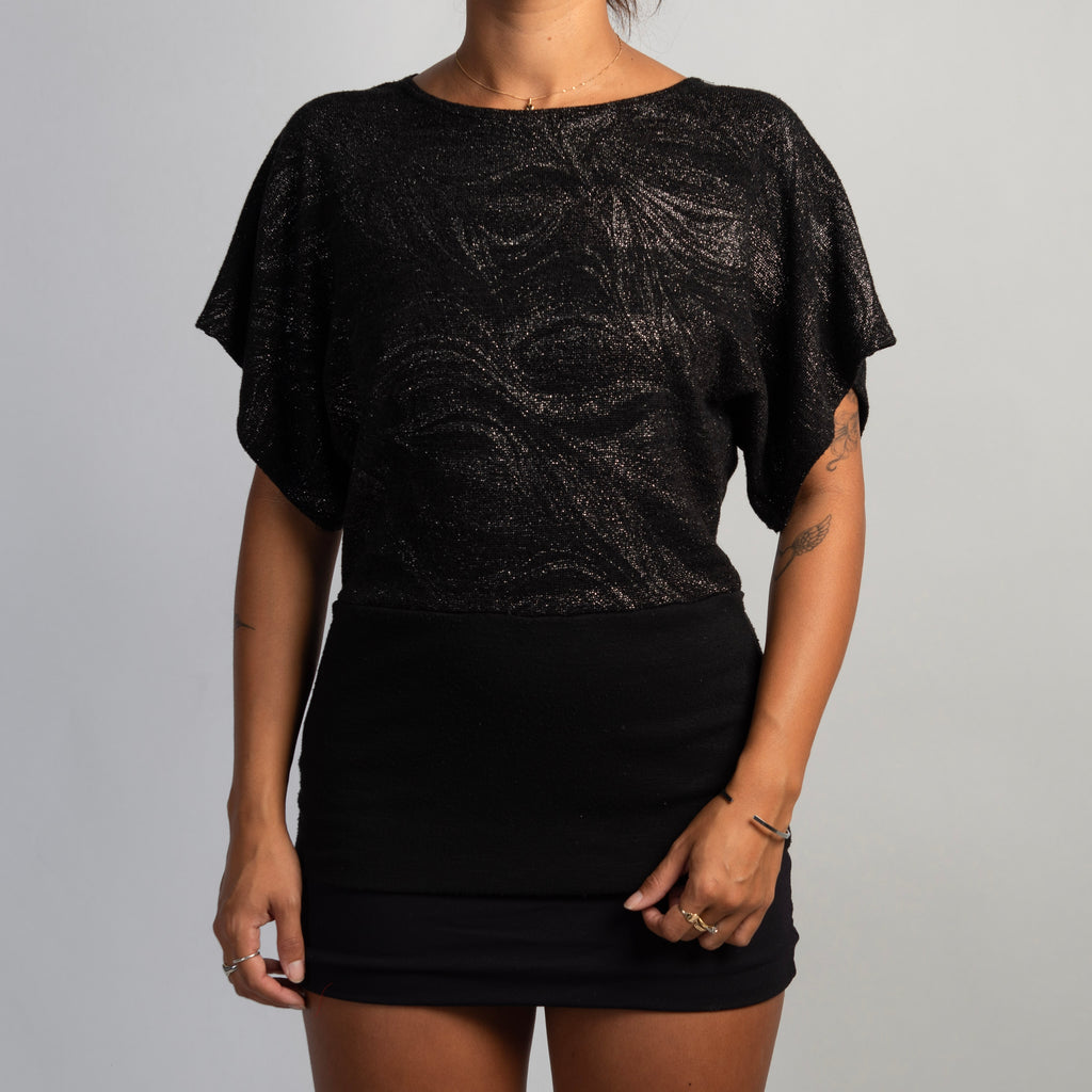 BLACK METALLIC TOP