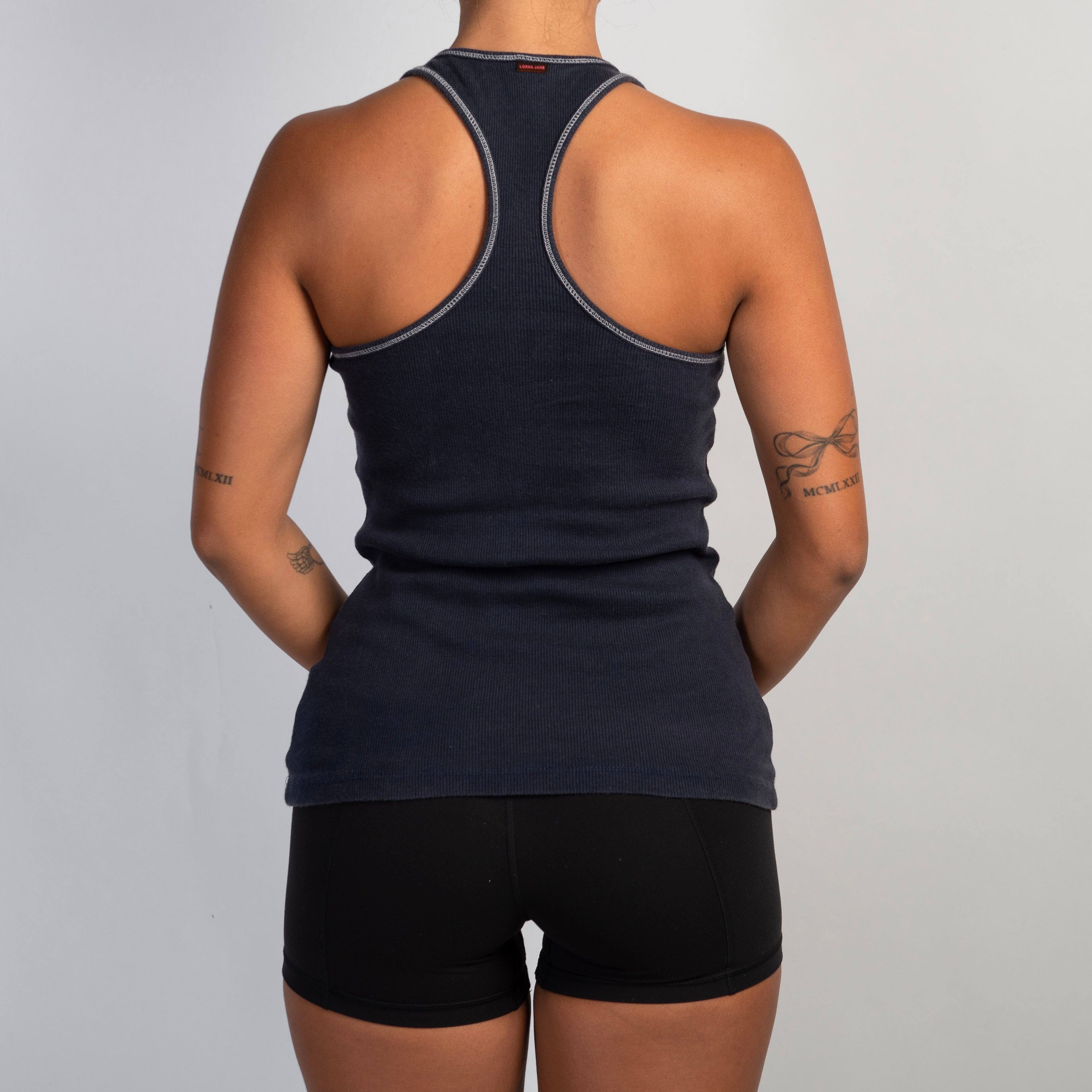 NAVY GRAPHIC TANK TOP