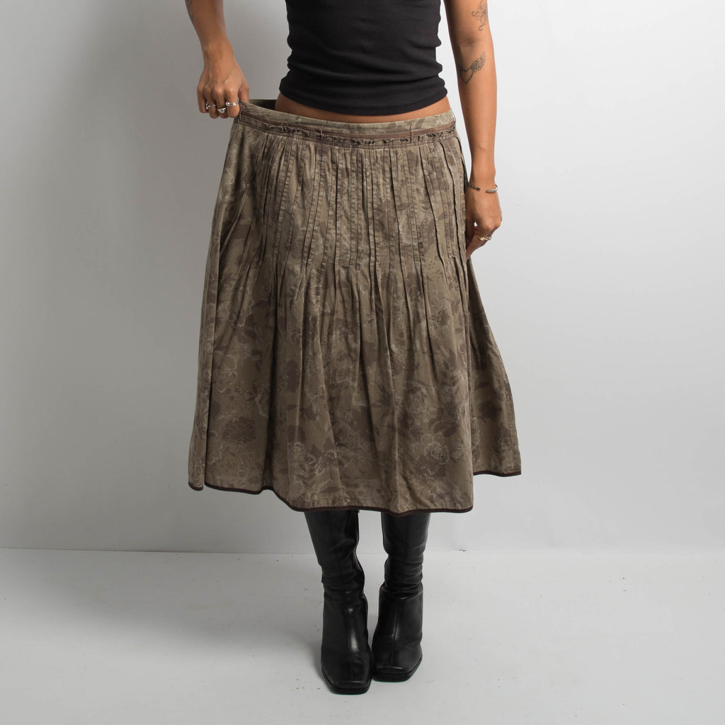 MICRO PLEAT MIDI SKIRT