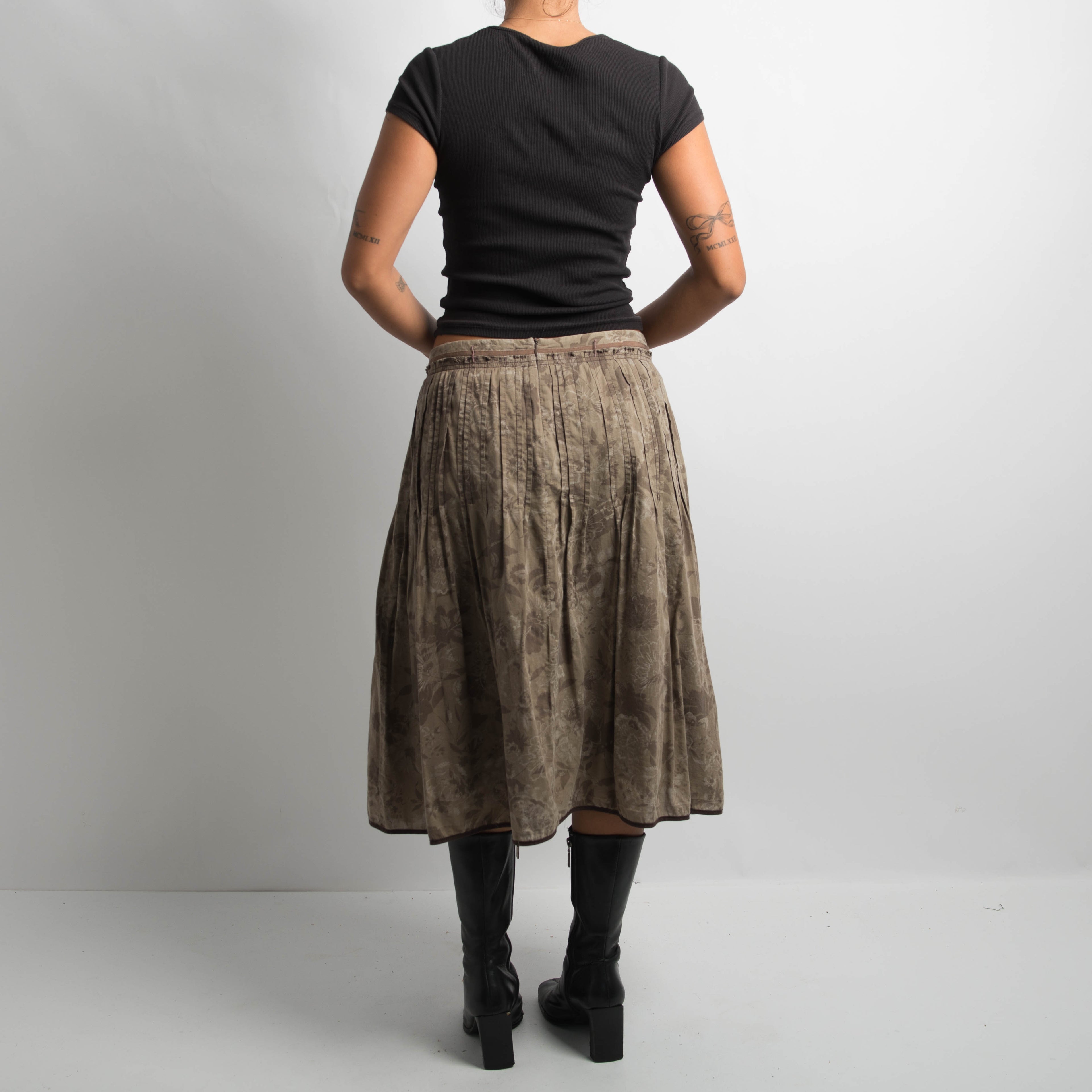 MICRO PLEAT MIDI SKIRT
