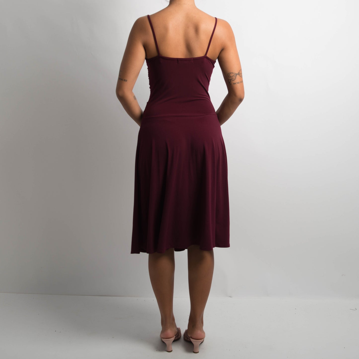 PLUM STRETCH MIDI DRESS