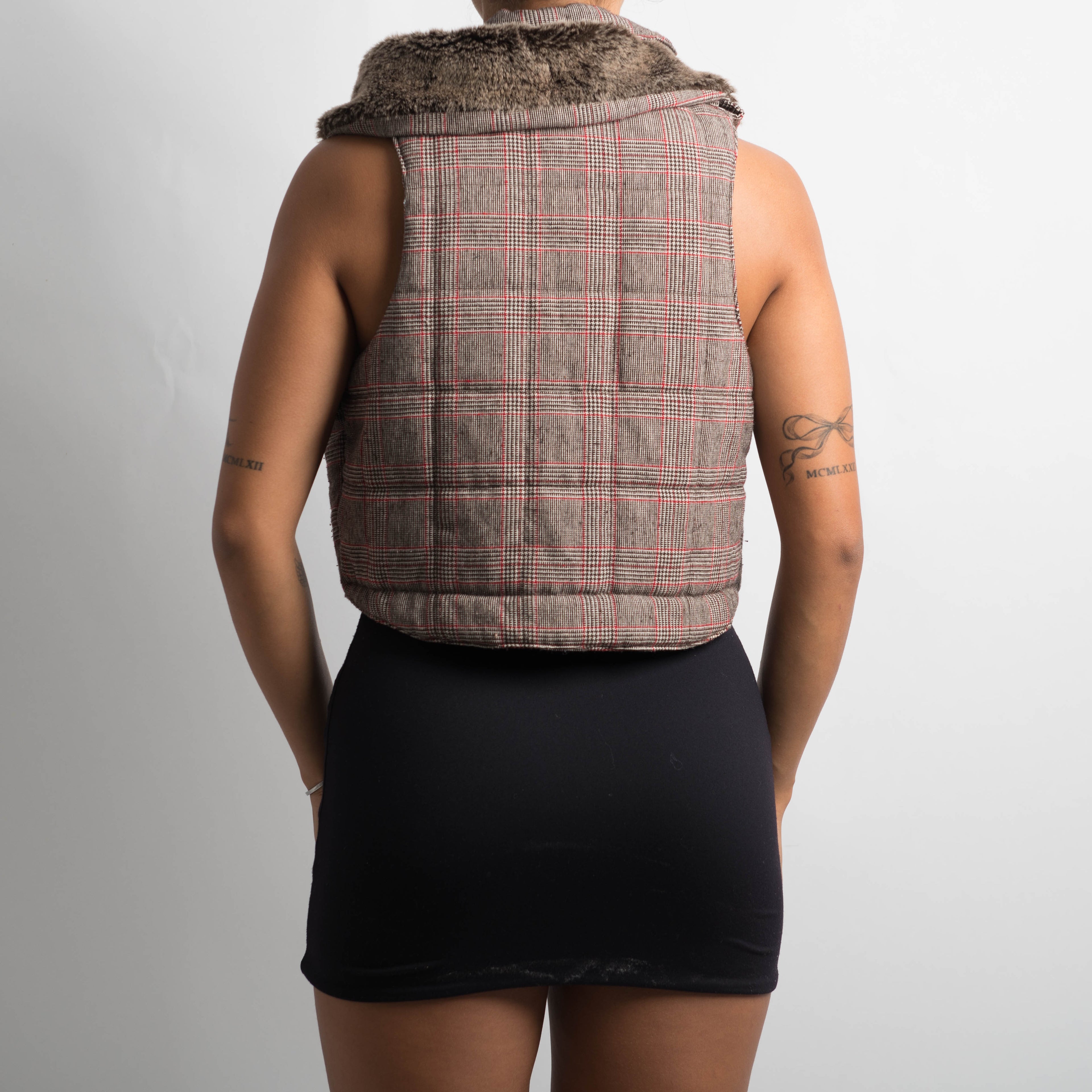 PLAID CROP PUFFER VEST