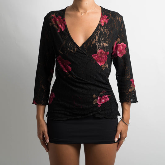 FLORAL LACE TOP