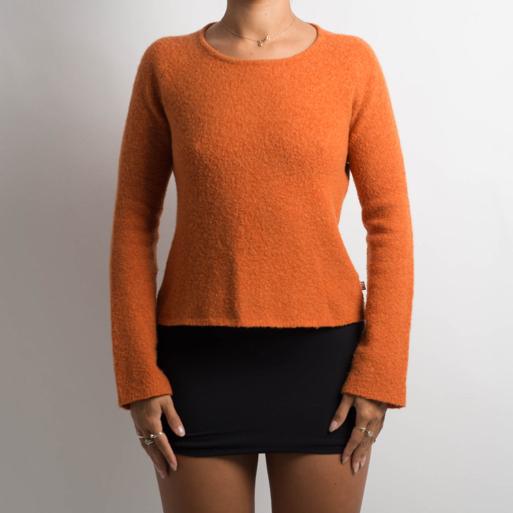 ORANGE WOOL KNIT TOP