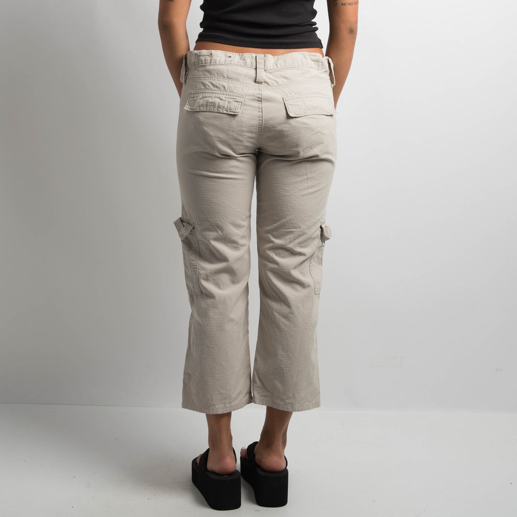 BEIGE CROP CARGO PANTS