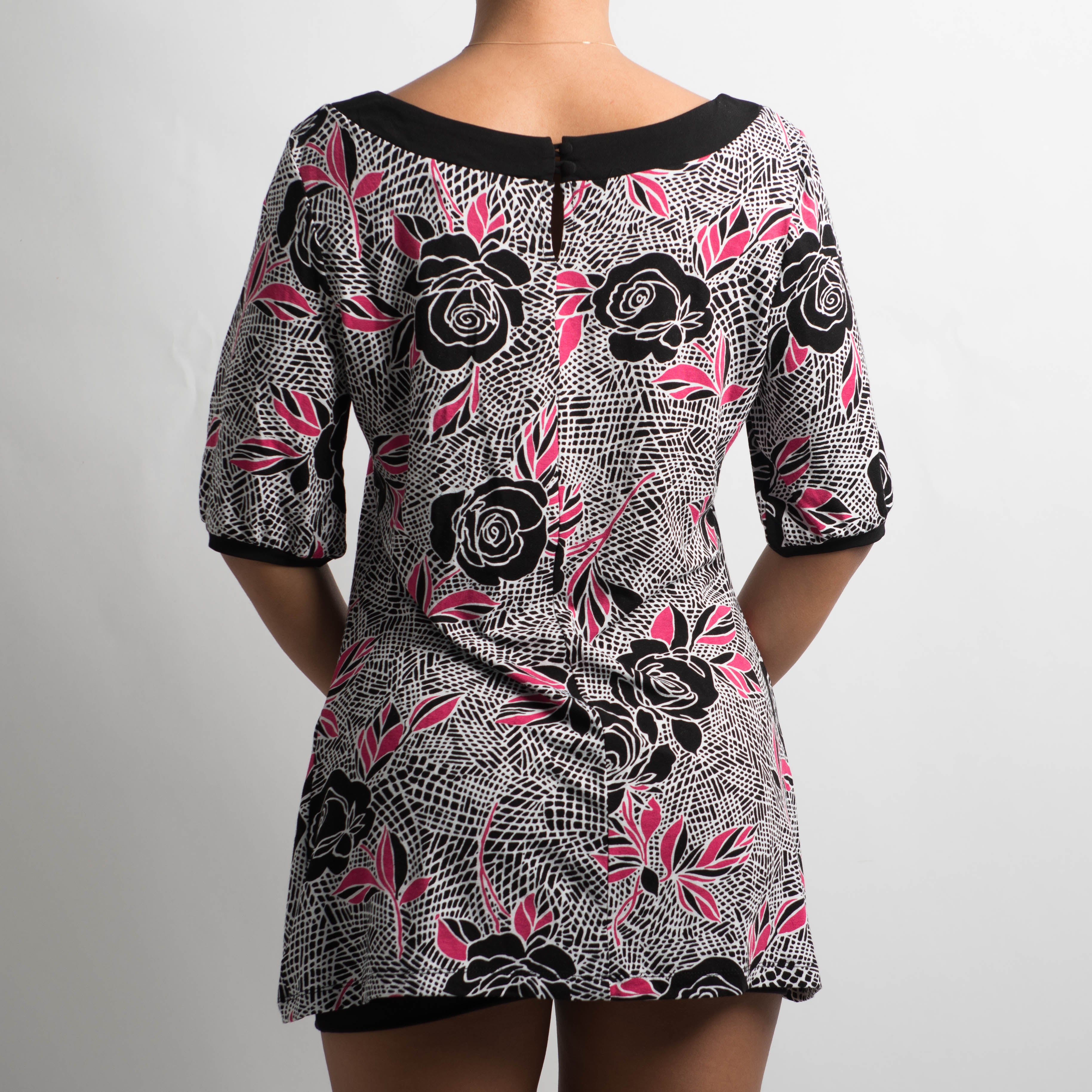 SLINKY FLORAL TUNIC
