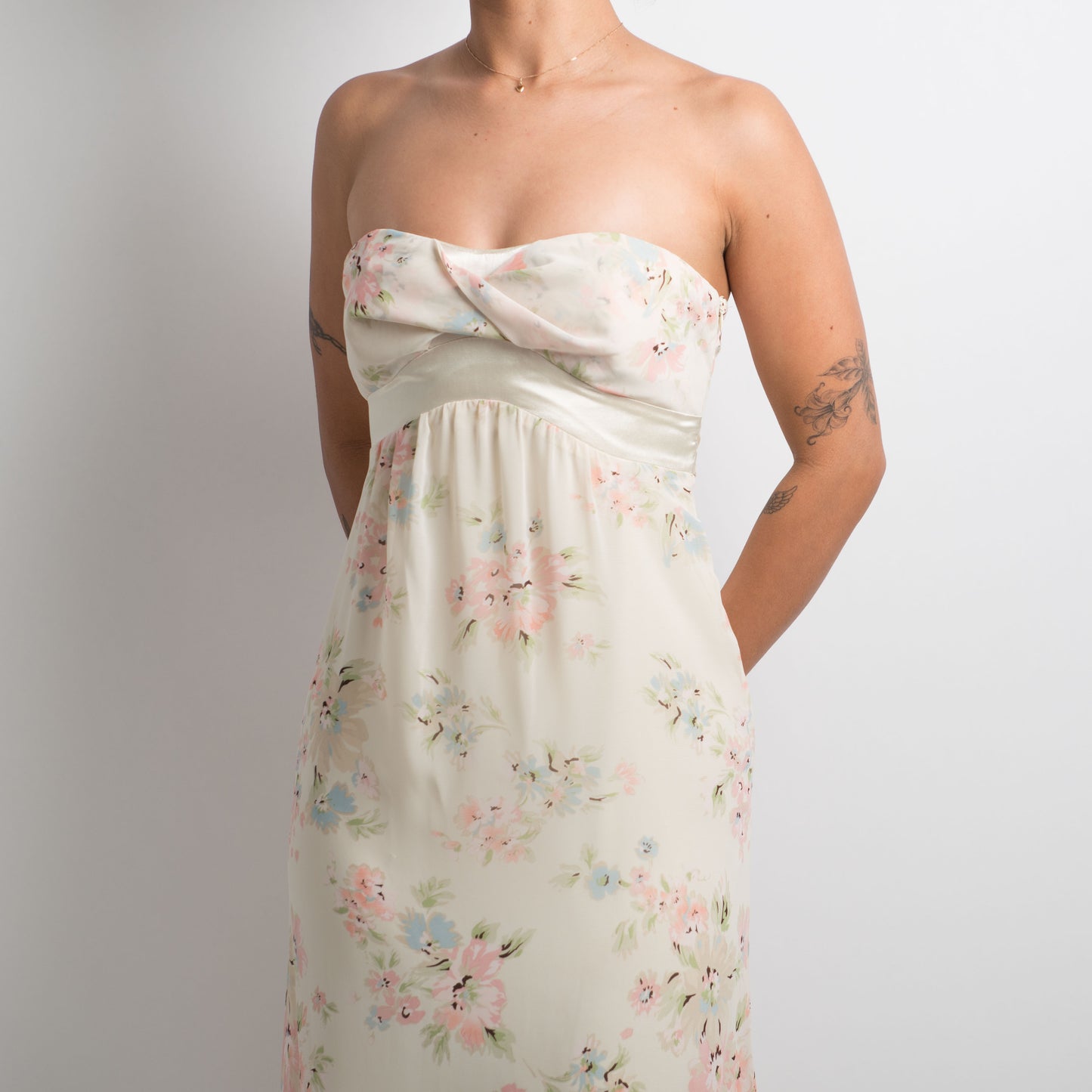 CREAM FLORAL GOWN