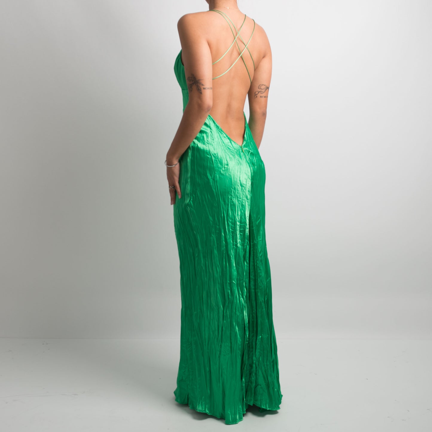 GREEN TEXTURED GOWN