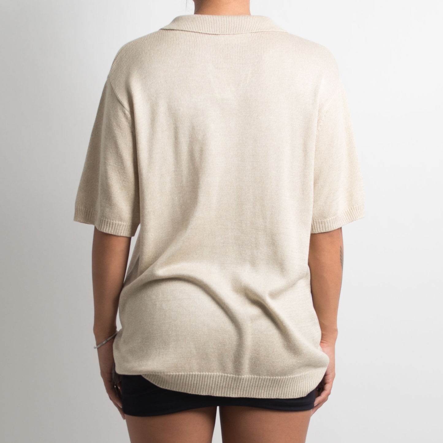 BEIGE COLLARED KNIT TOP