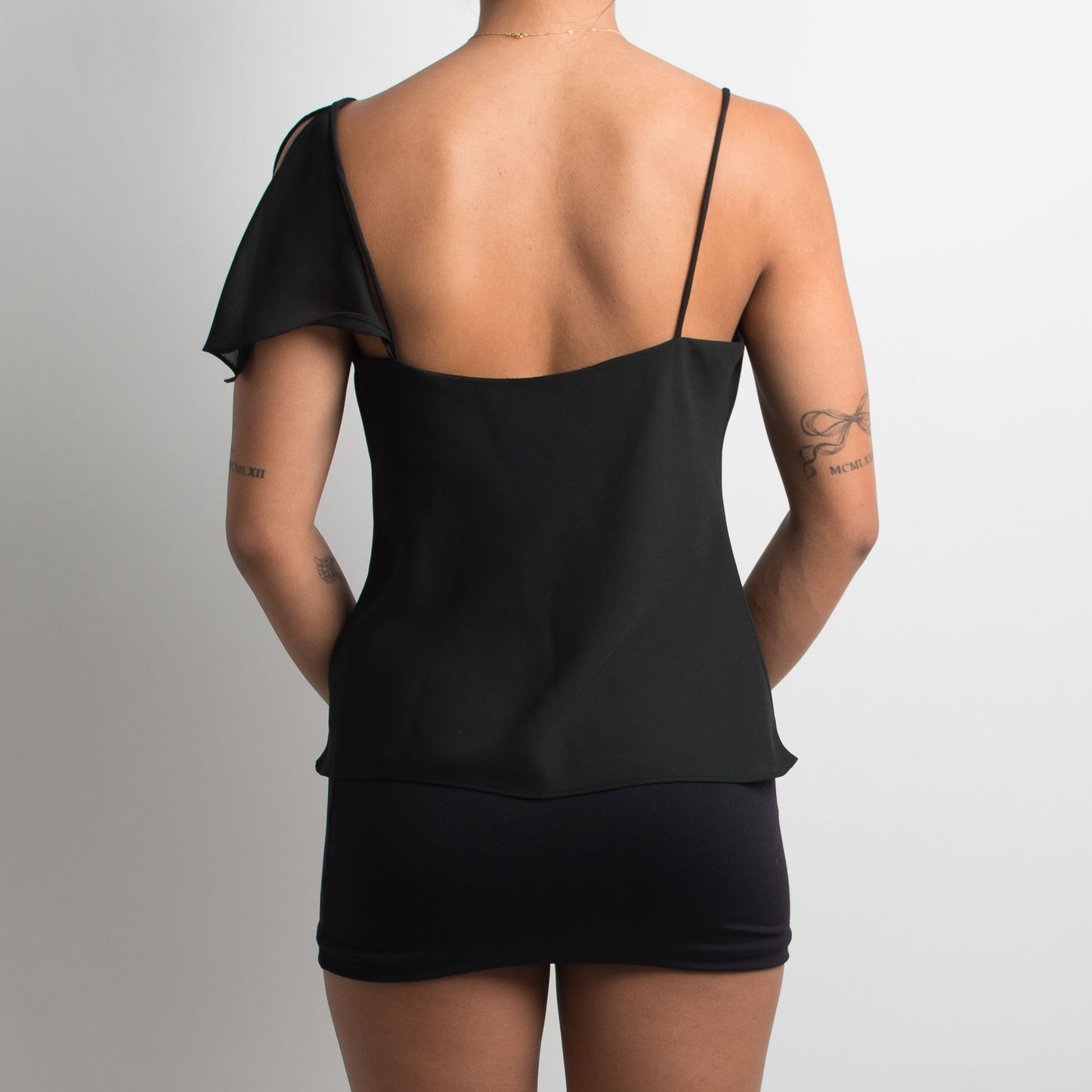 BLACK ASYMMETRIC TOP