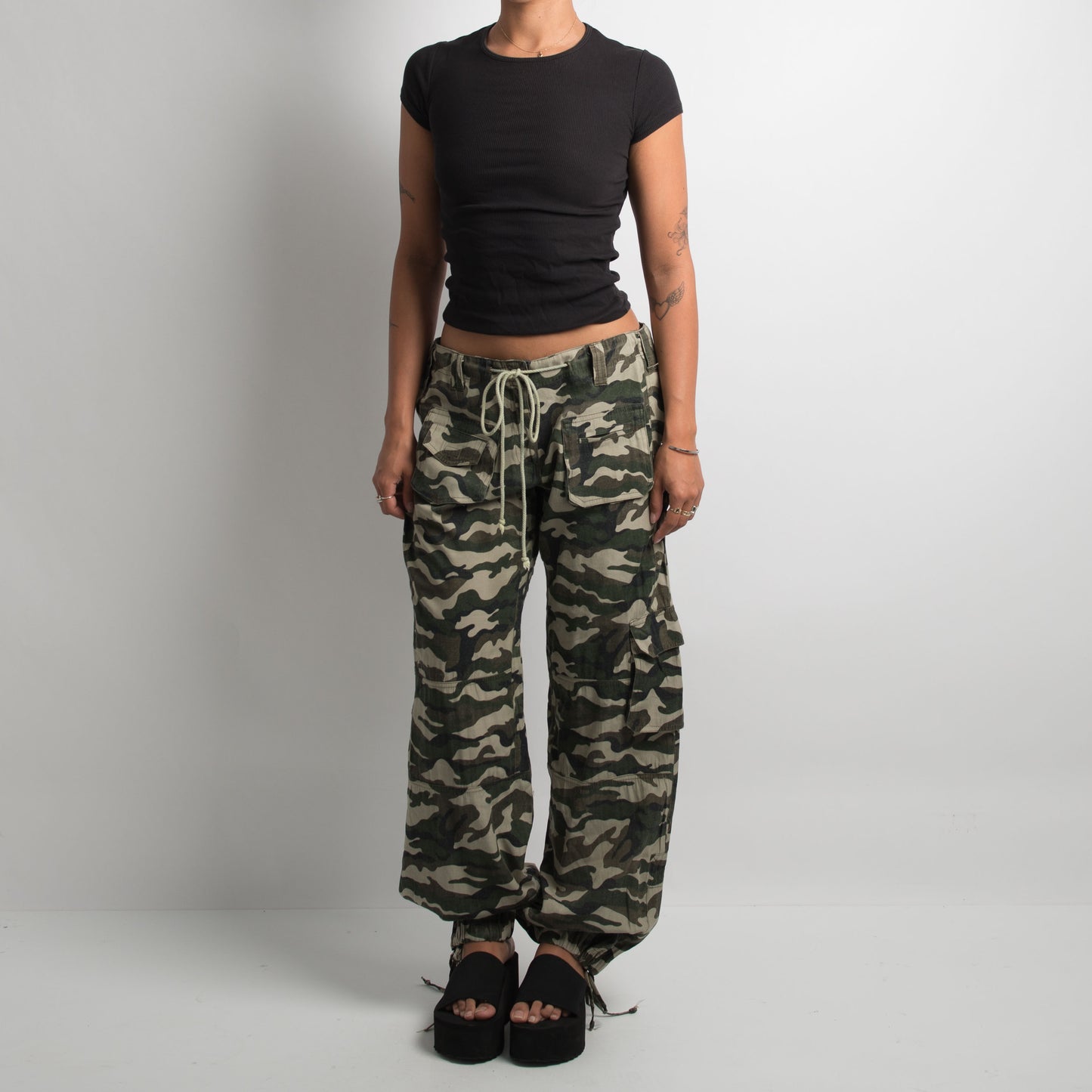 KHAKI CAMOUFLAGE PANTS