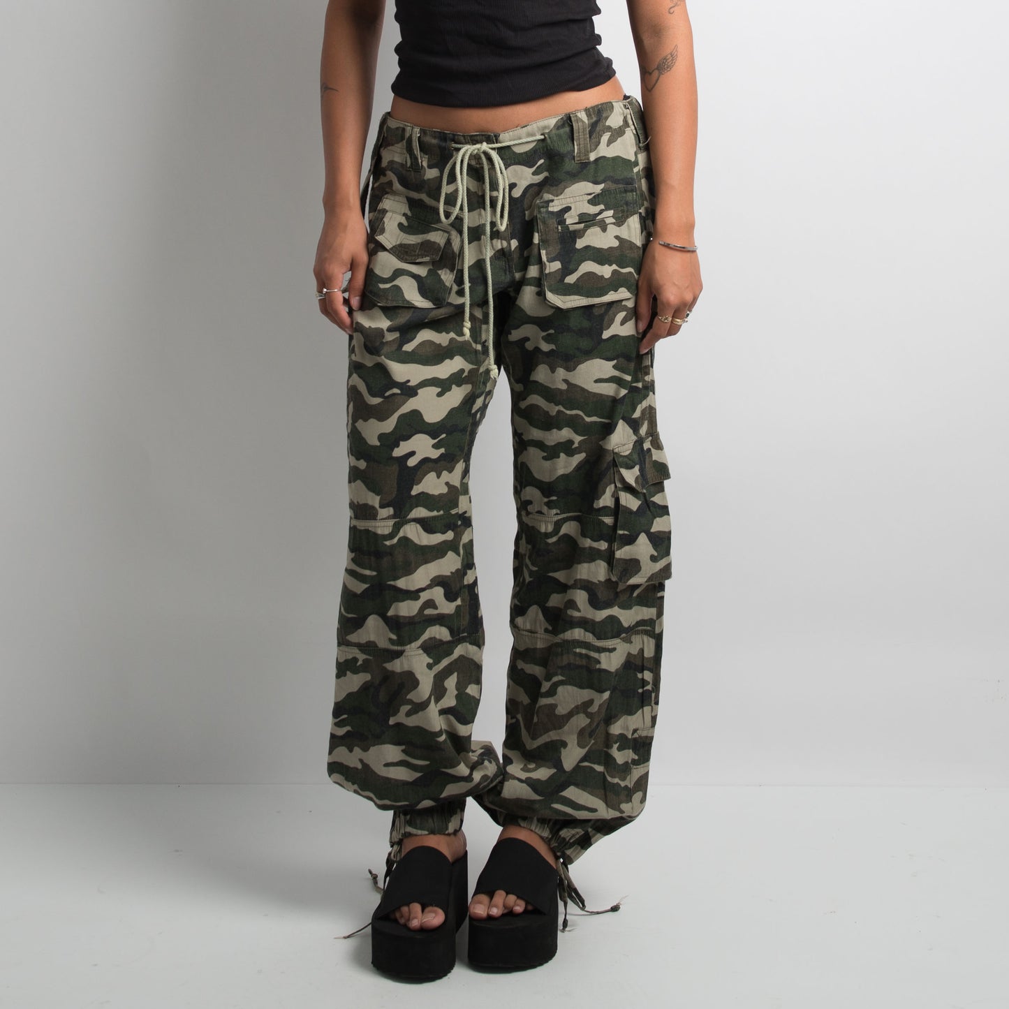 KHAKI CAMOUFLAGE PANTS