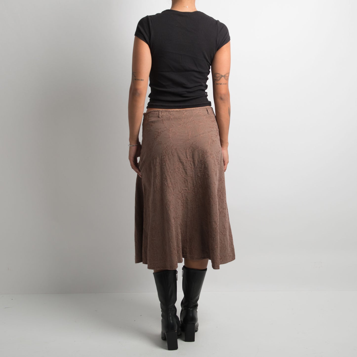 BROWN EMBROIDERED MIDI SKIRT