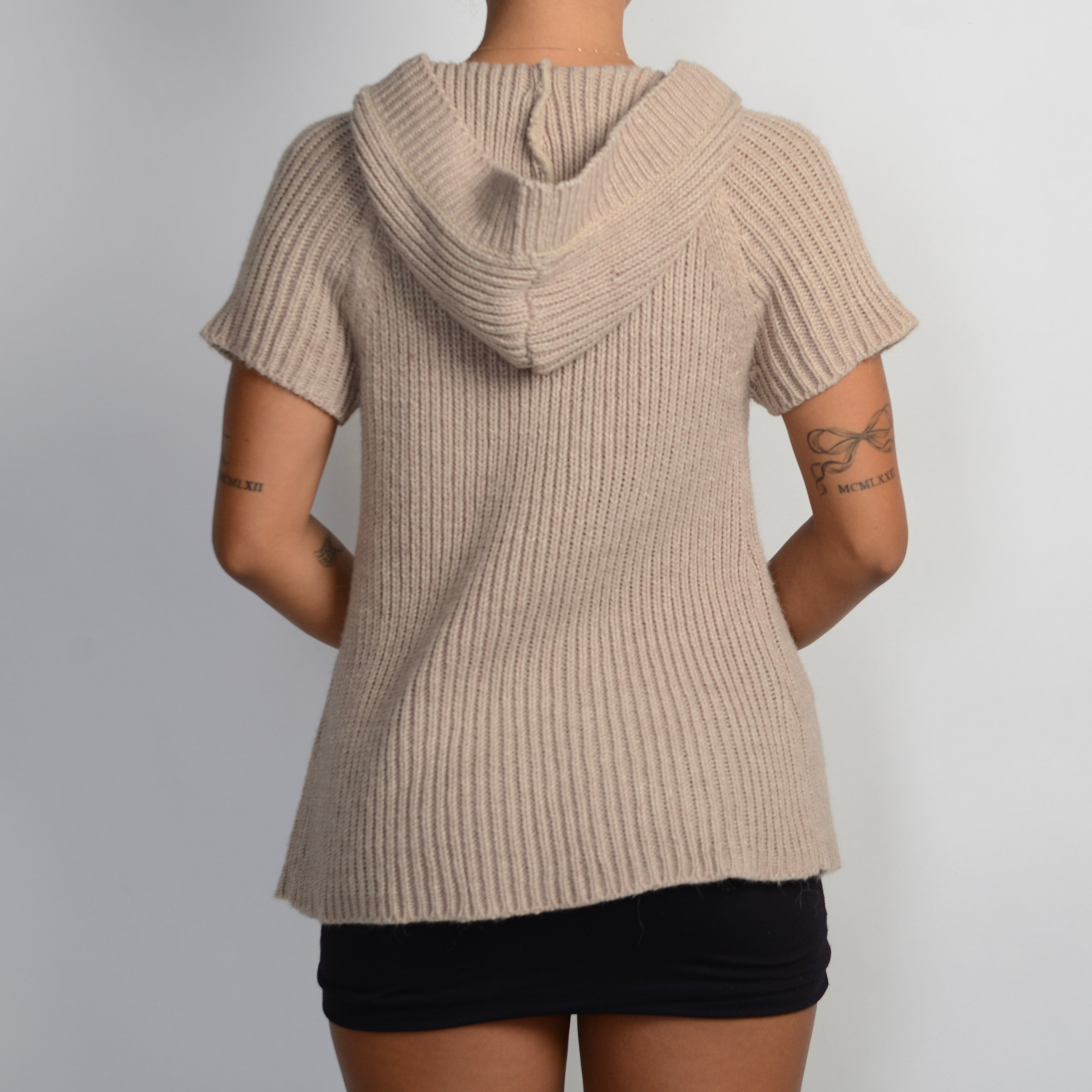 BEIGE KNIT HOODED TOP