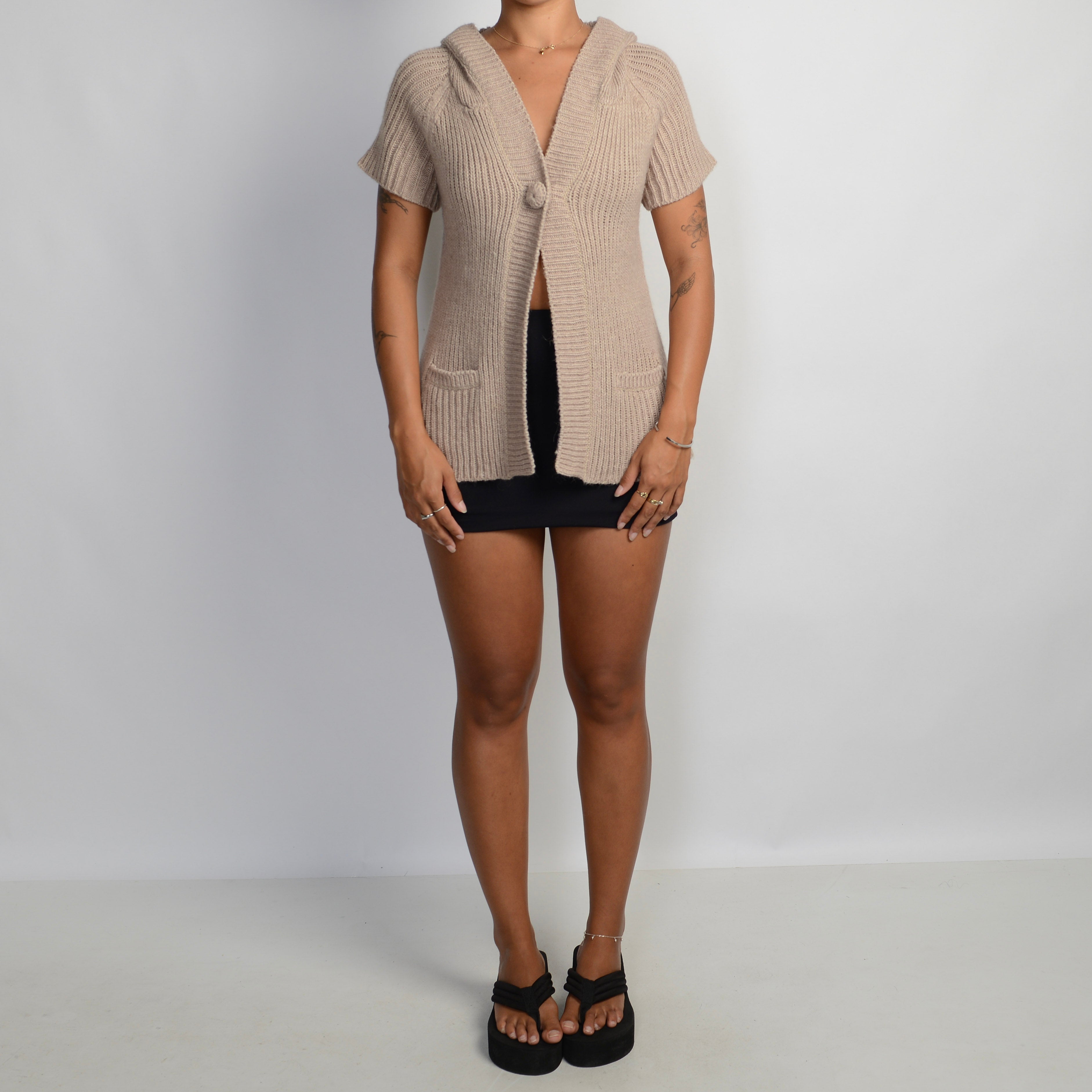 BEIGE KNIT HOODED TOP