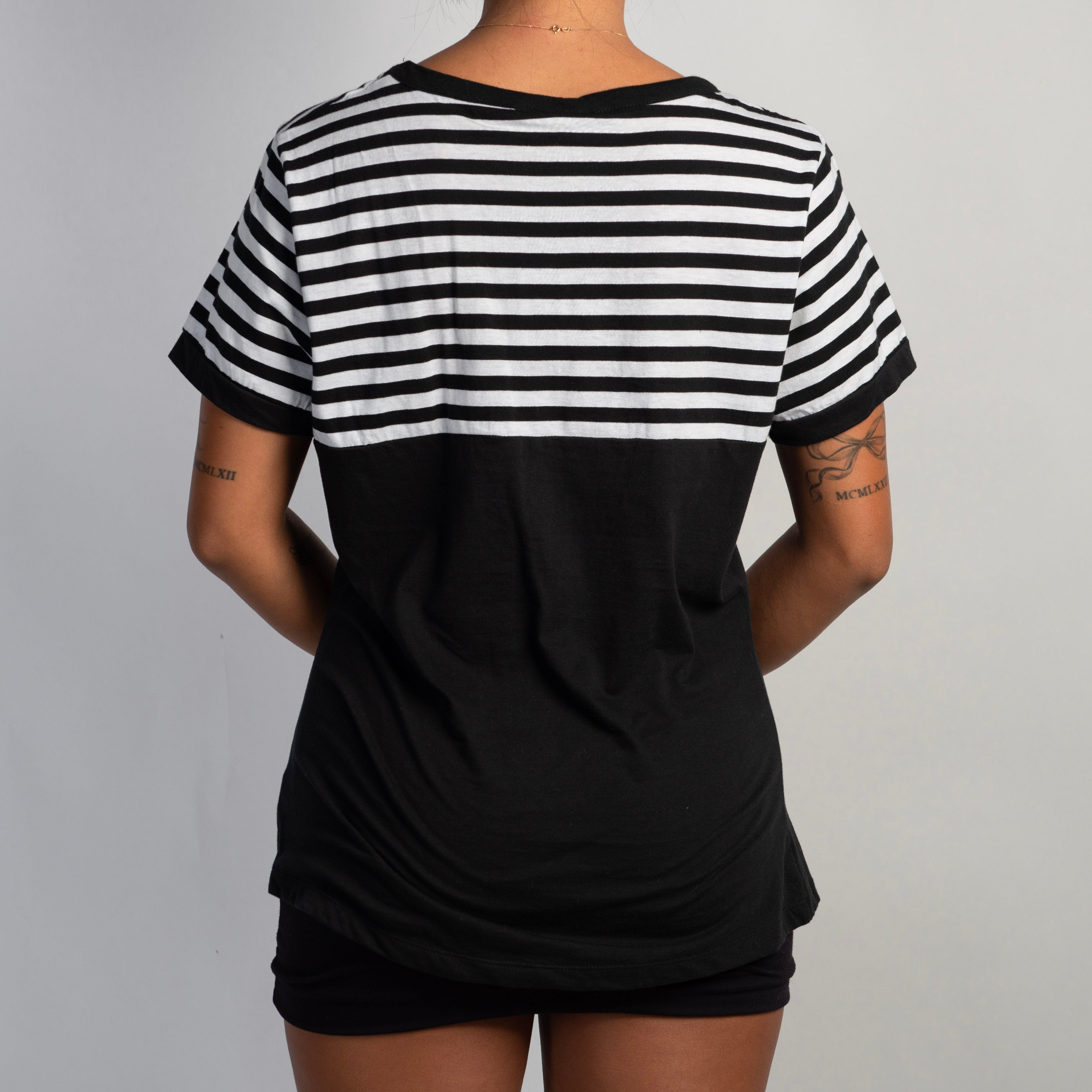 B&W STRIPE HENLEY TSHIRT