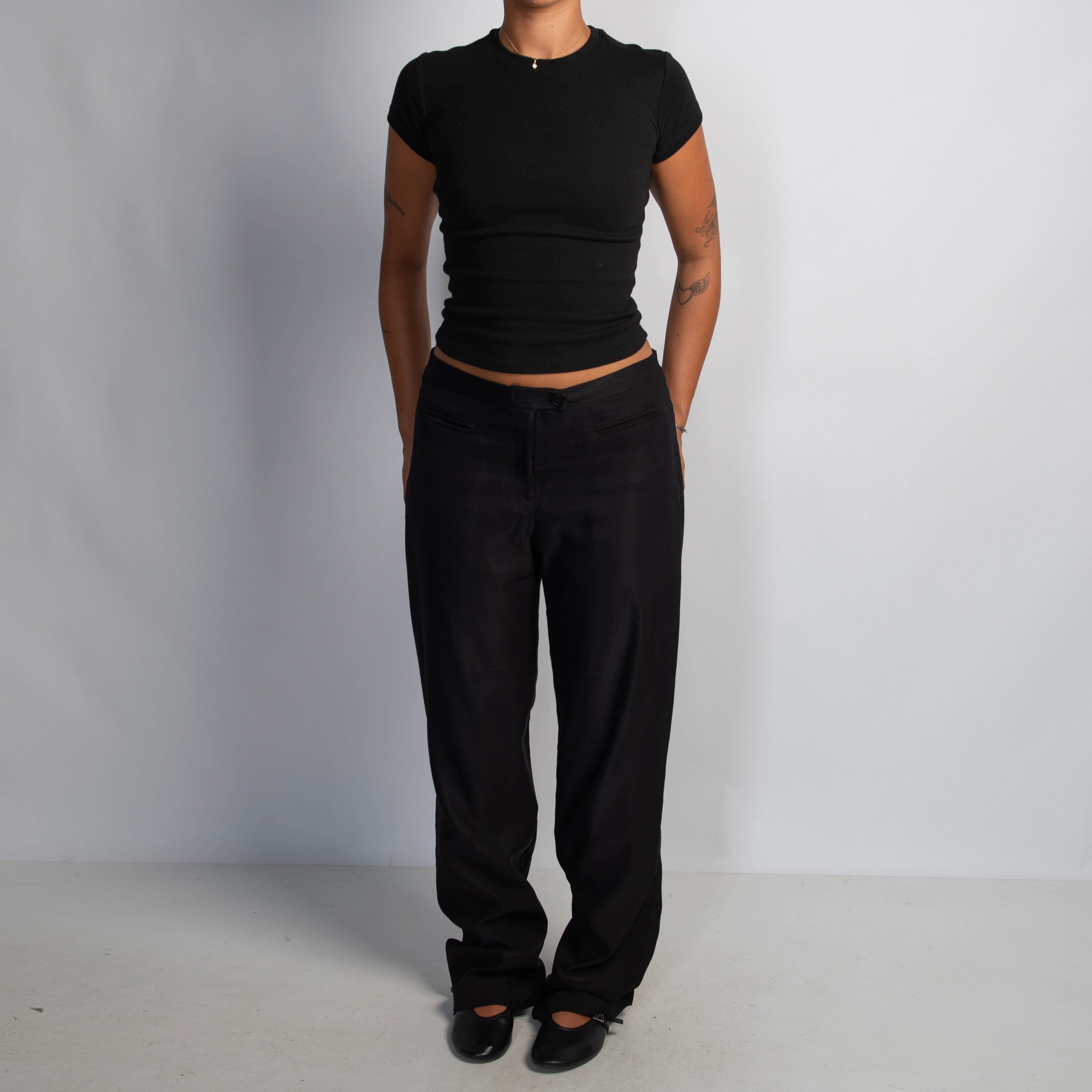 BLACK STRAIGHT LEG PANTS