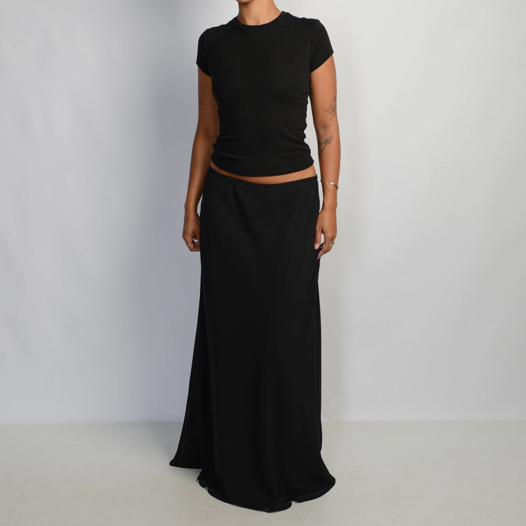 BLACK MAXI SKIRT
