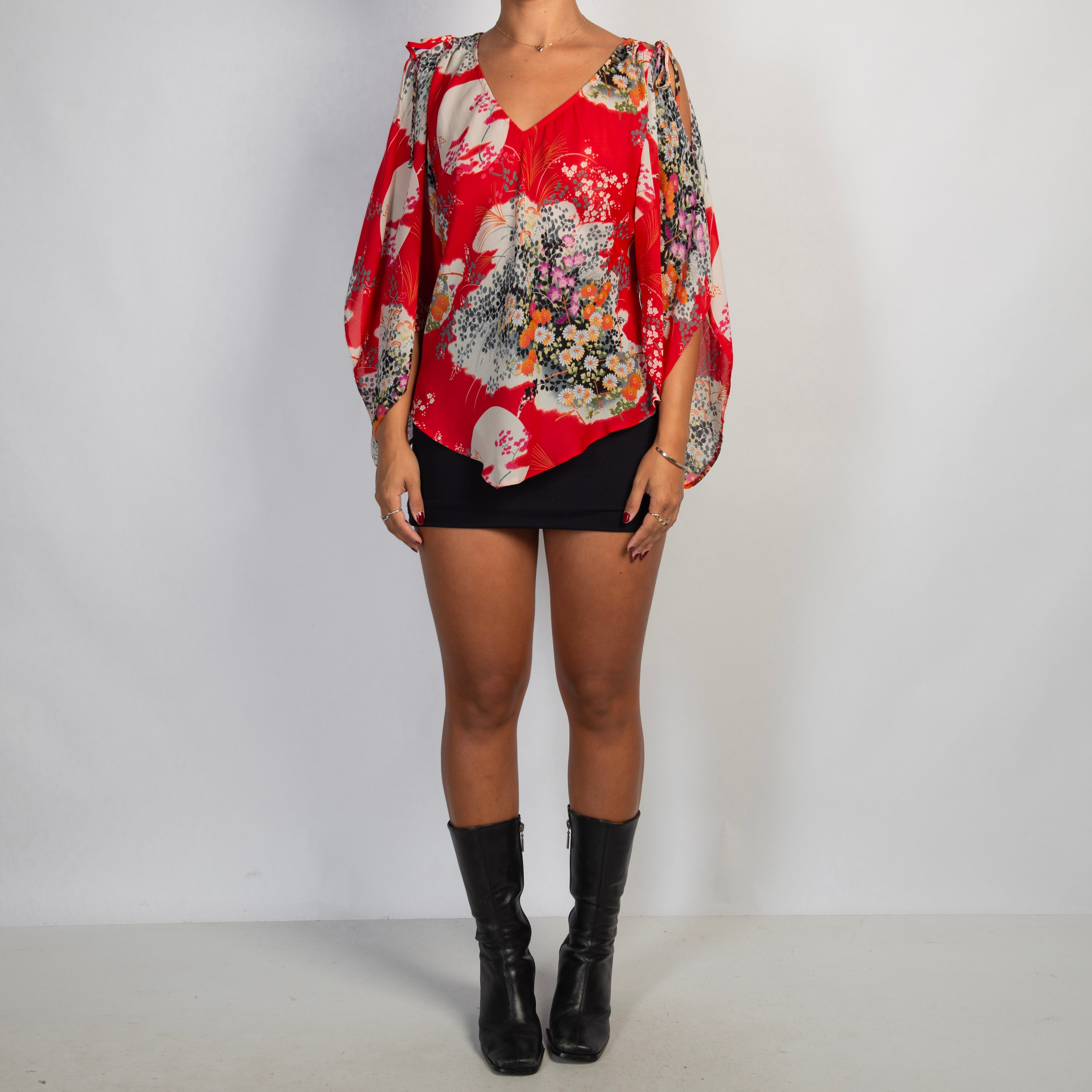 RED PATTERN BLOUSE