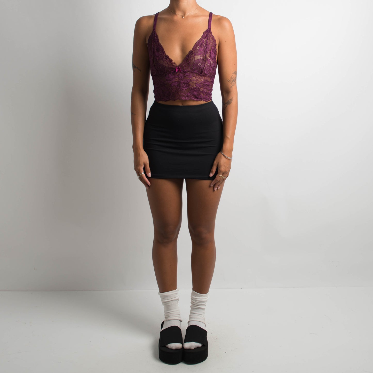 PURPLE LACE CROP