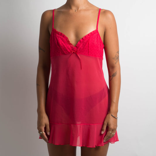 RASPBERRY MESH CHEMISE