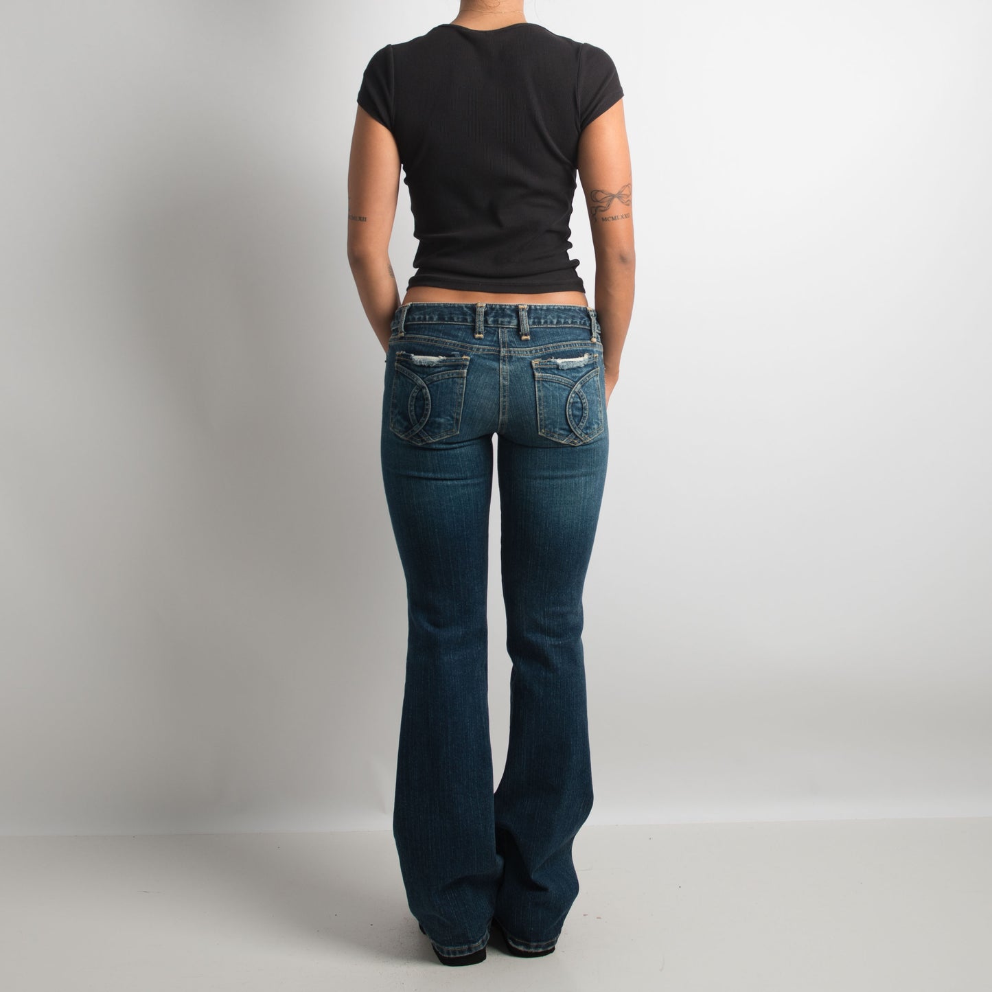 SLIM FIT BOOTCUT JEANS