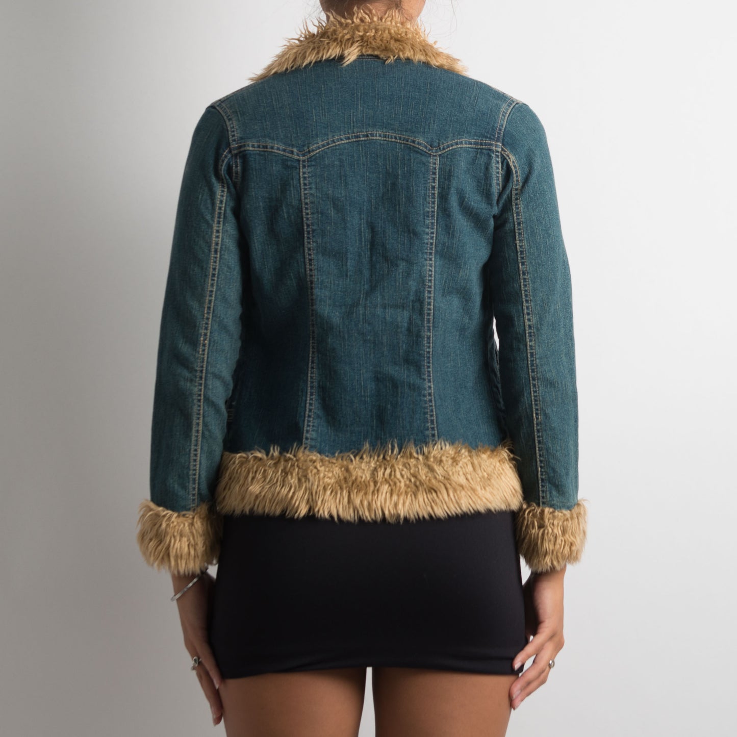 Y2K FAUX FUR TRIM JACKET