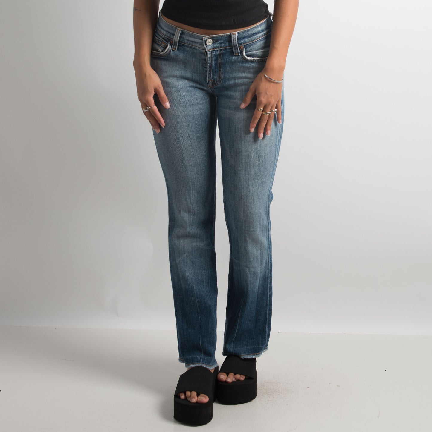 SLIM FIT BOOTCUT JEANS